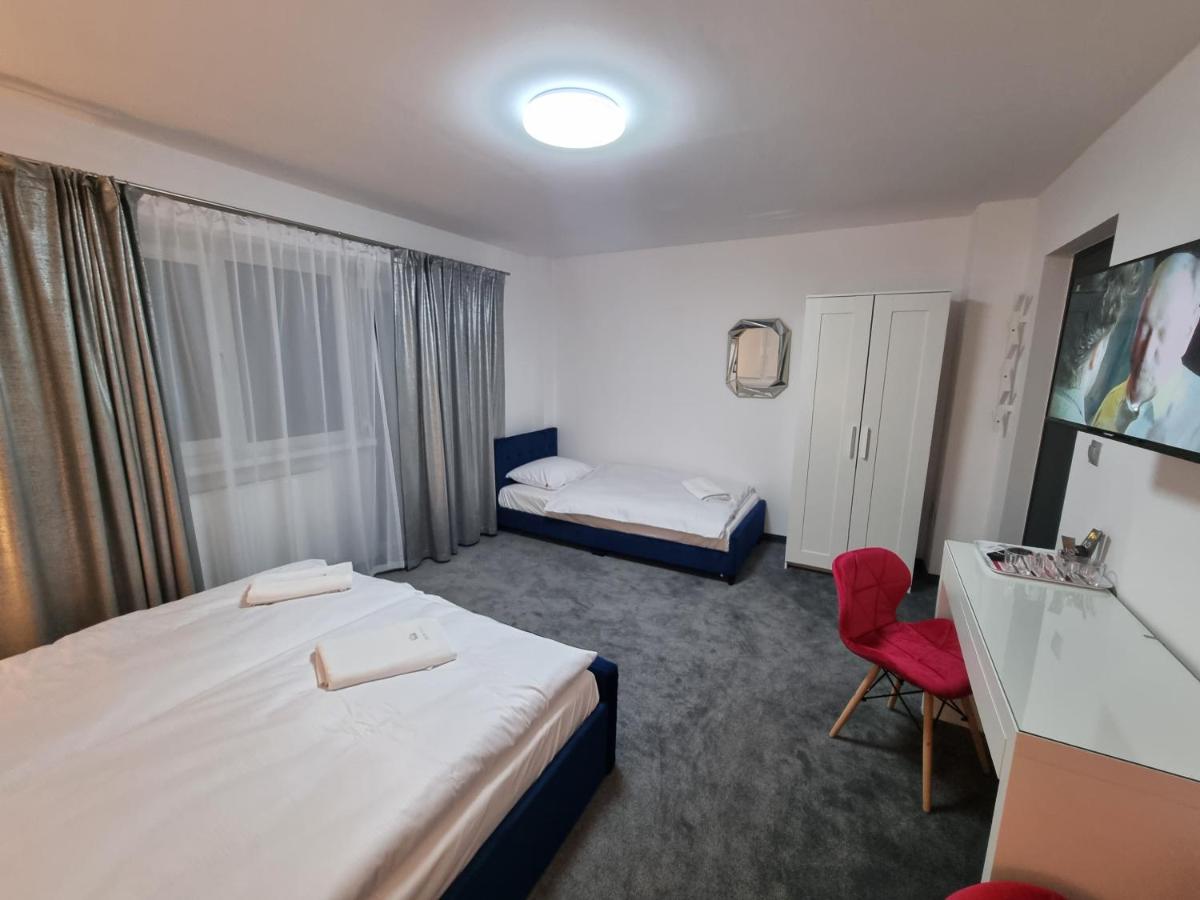 Triple Room with Balcony photo 3