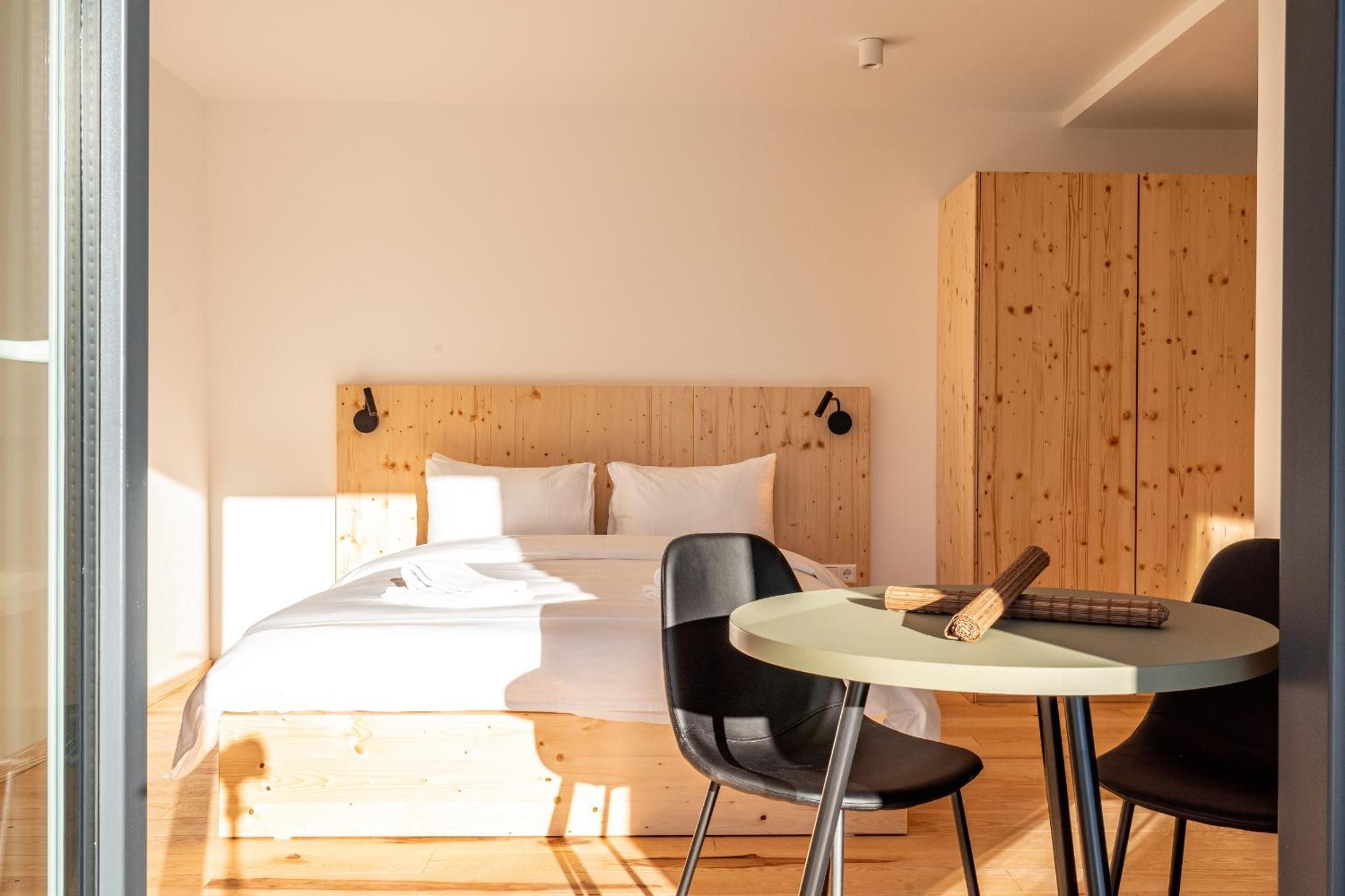Studio with Terrace