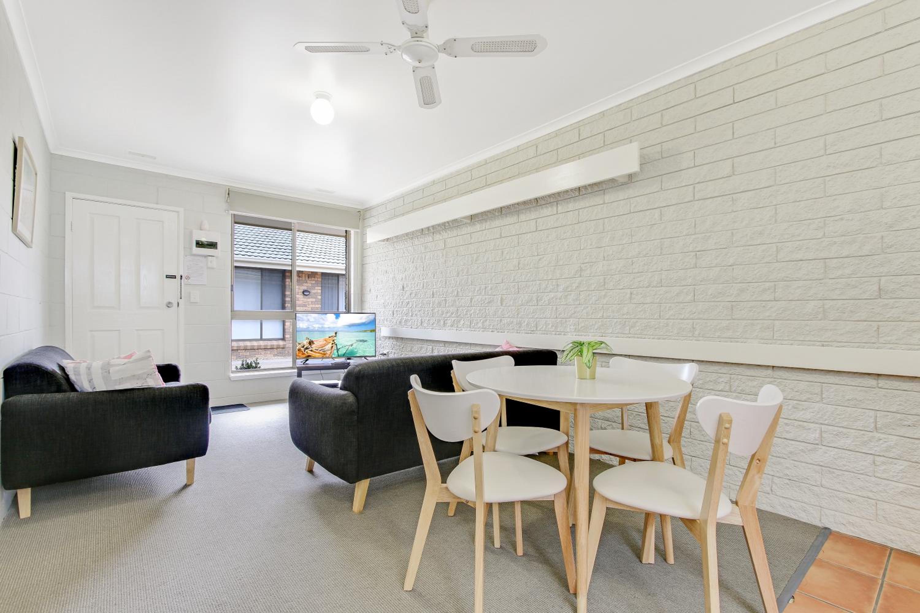 One Bedroom Family Apartment  - Photo 10