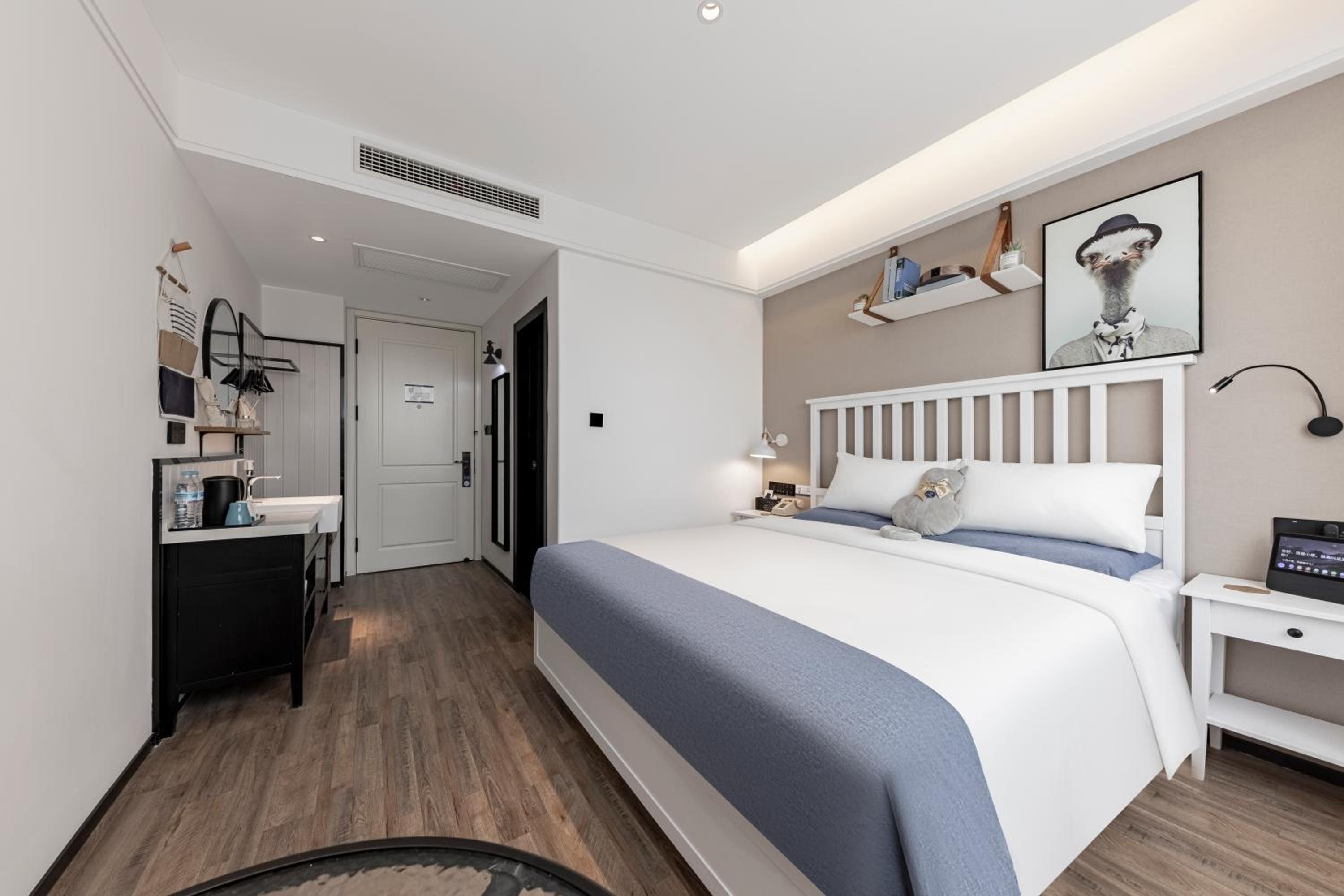 Selected Double Room with Audio