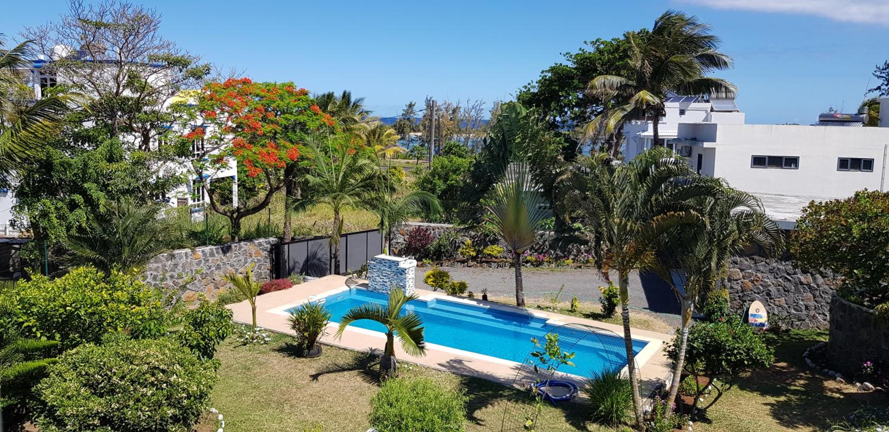Double Room with Private Bathroom with Sea View photo 2