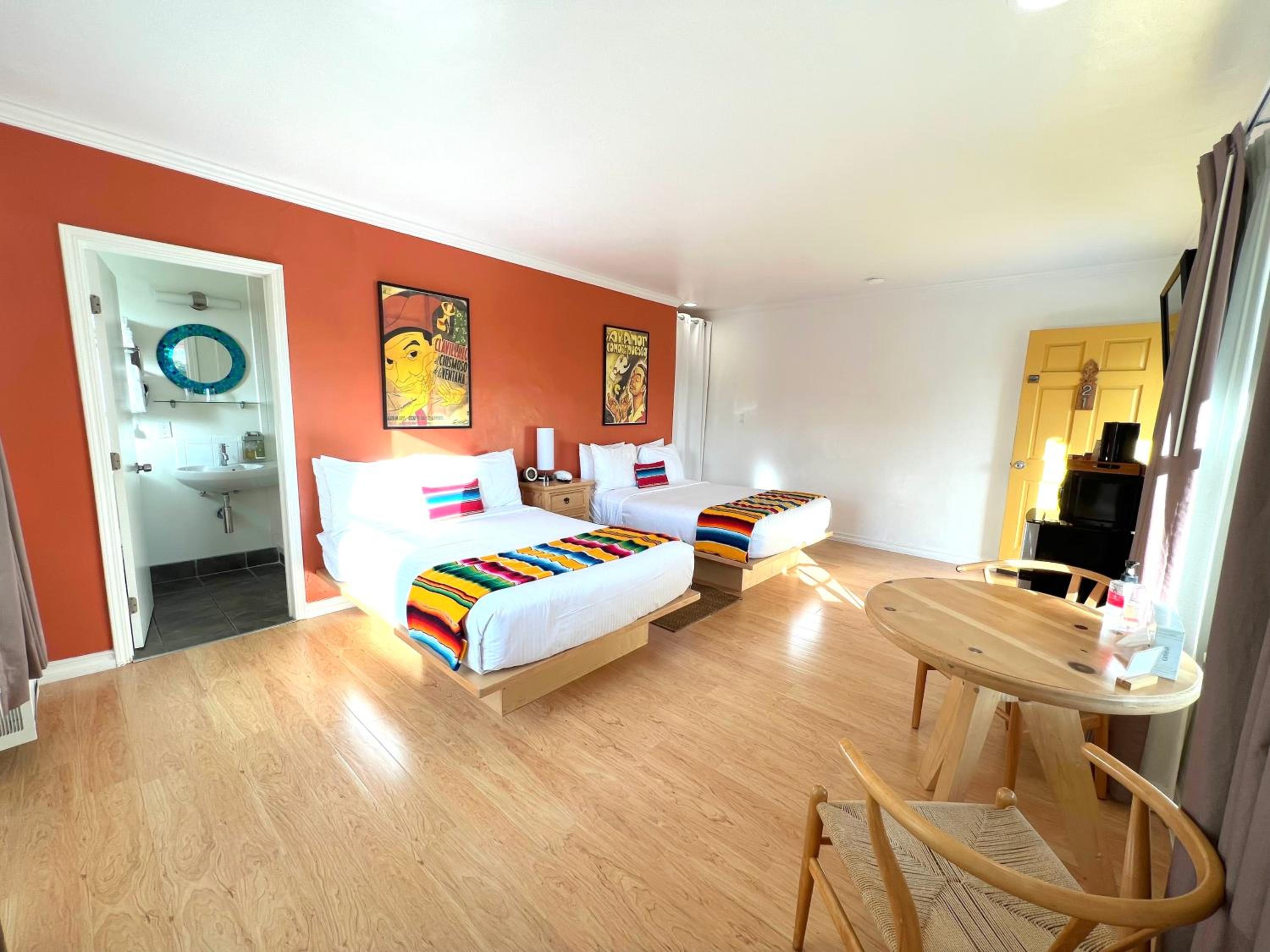 Double Room with Two Double Beds photo 1