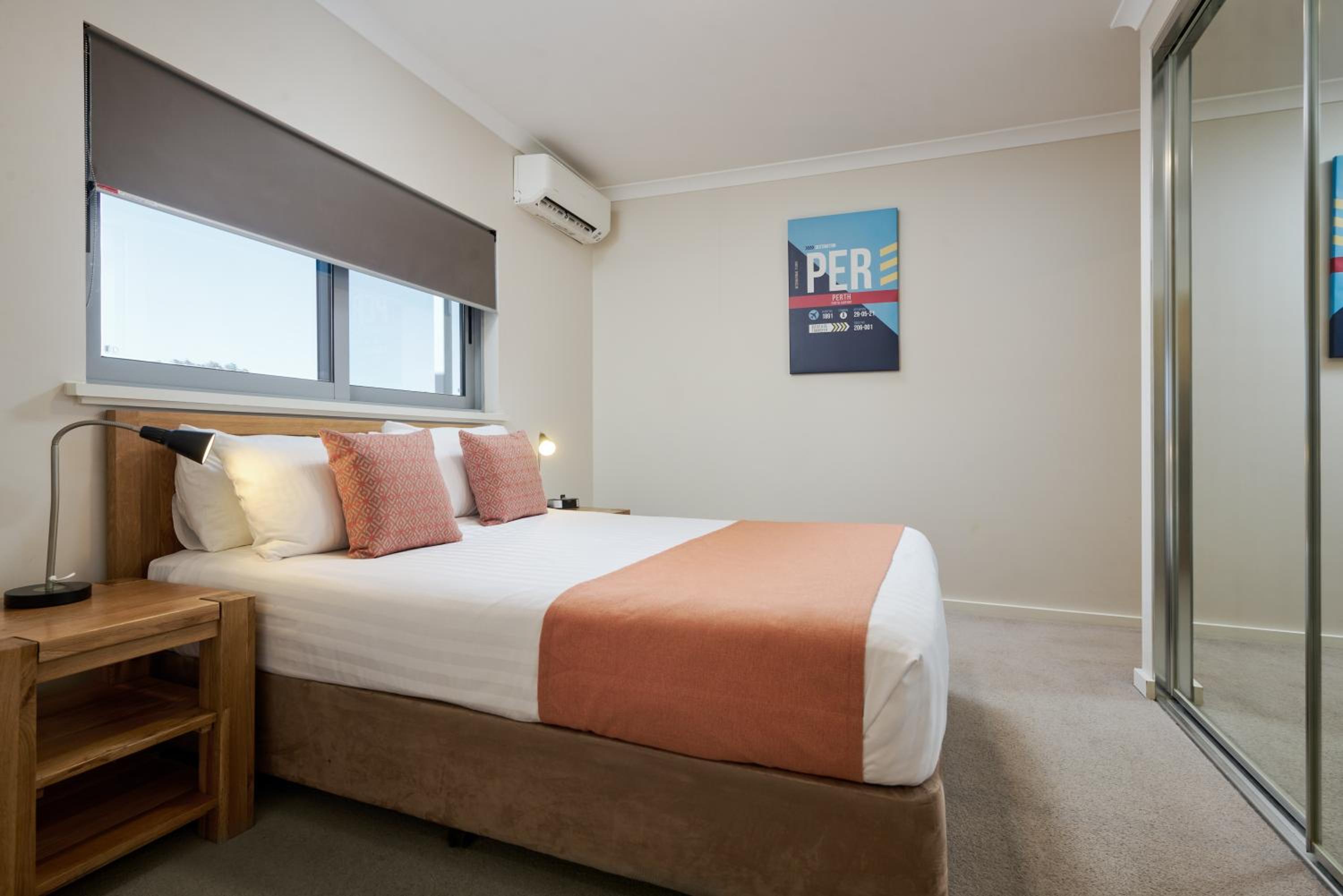 Two-Bedroom Apartment with Balcony photo 1
