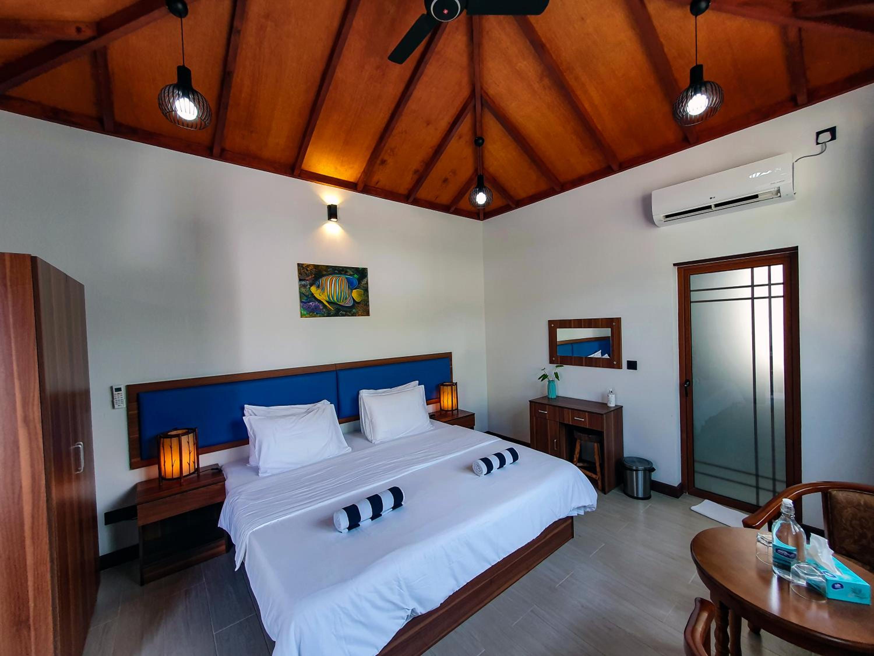 Deluxe Double Room - Photo 6