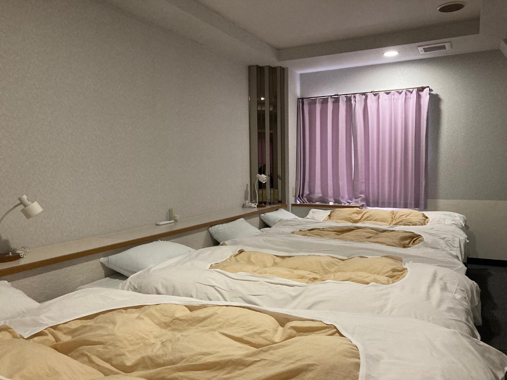 Suite - Photo 7