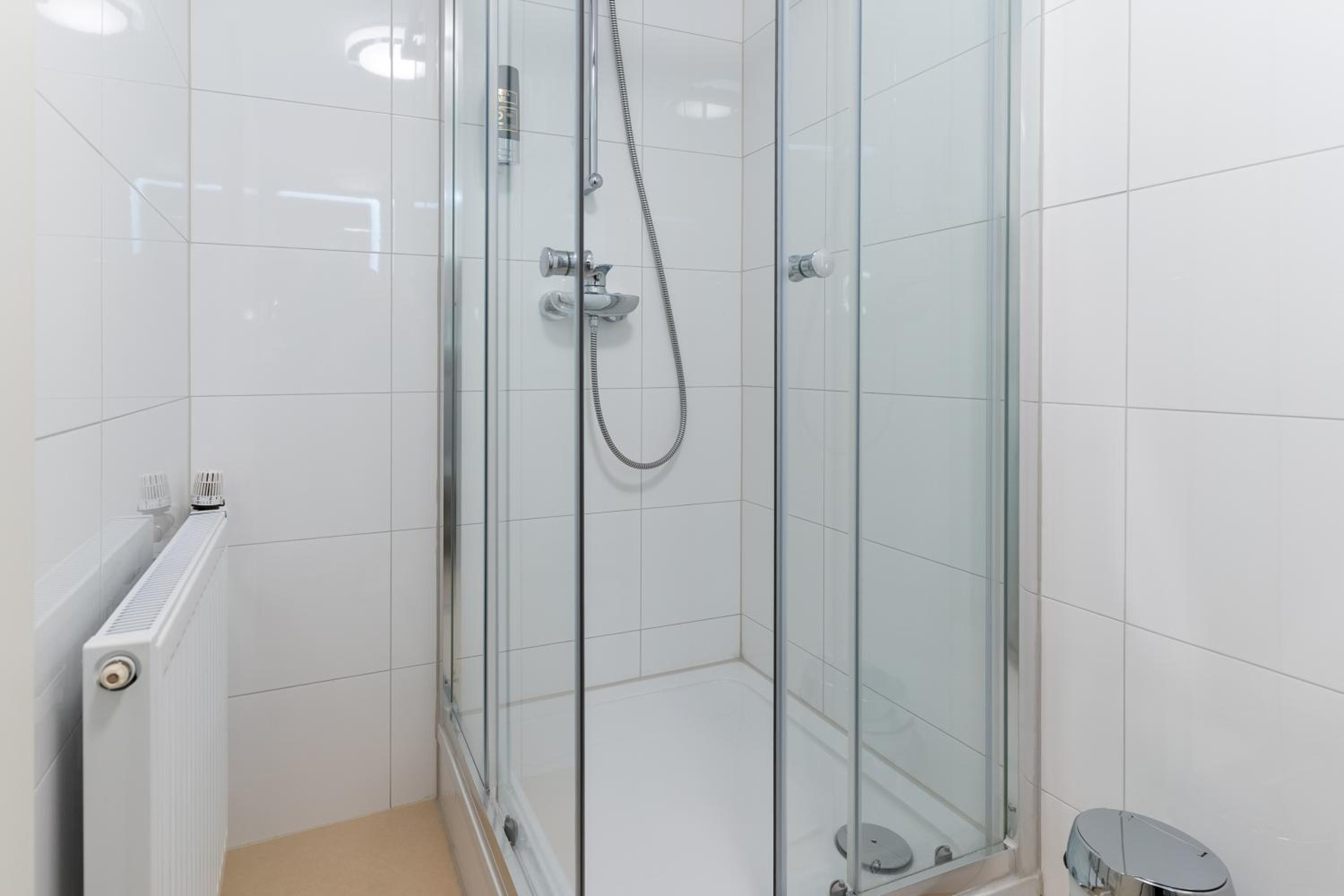 Standard Double Room - Photo 6