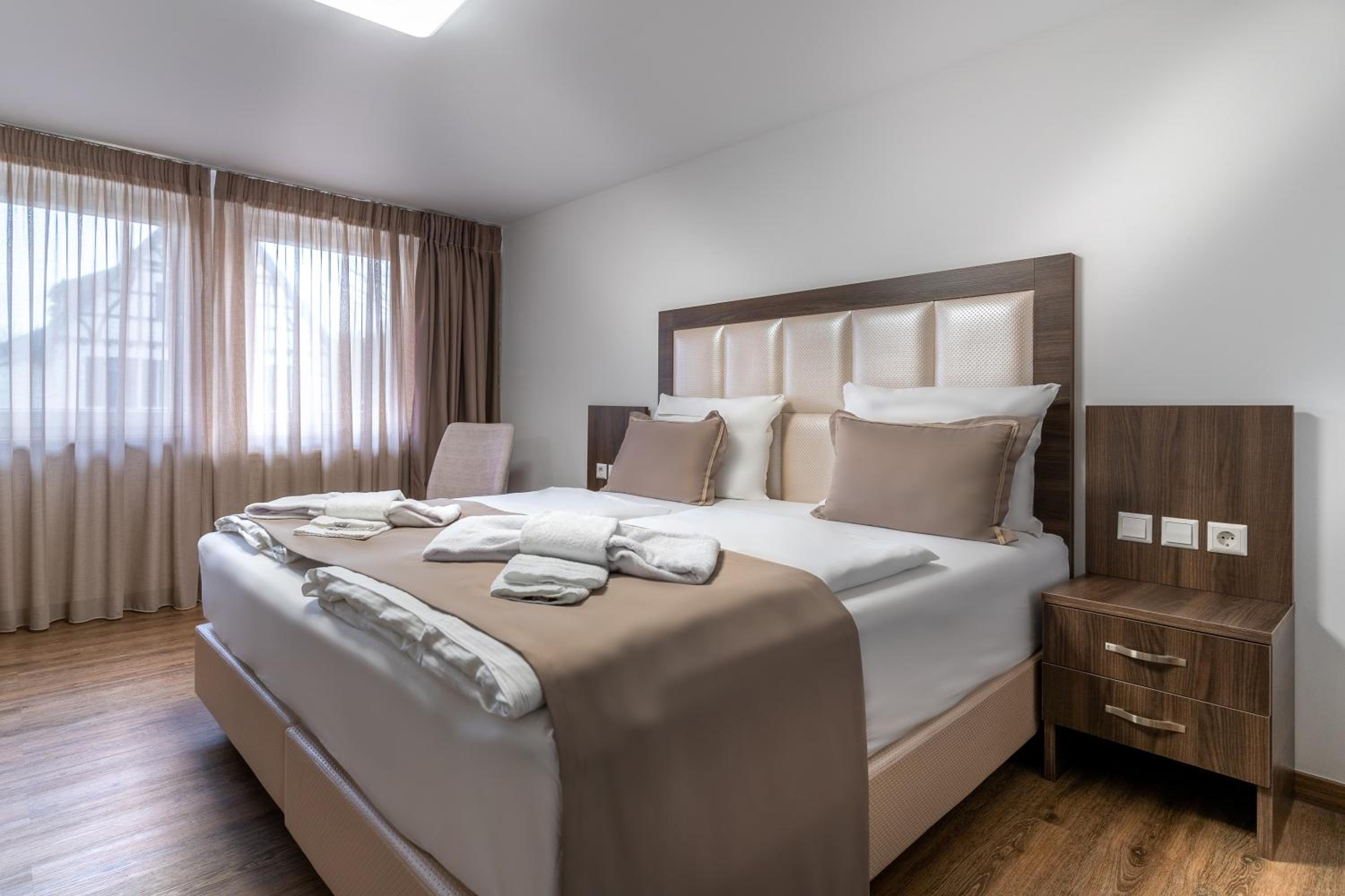 Deluxe Double Room - Photo 3