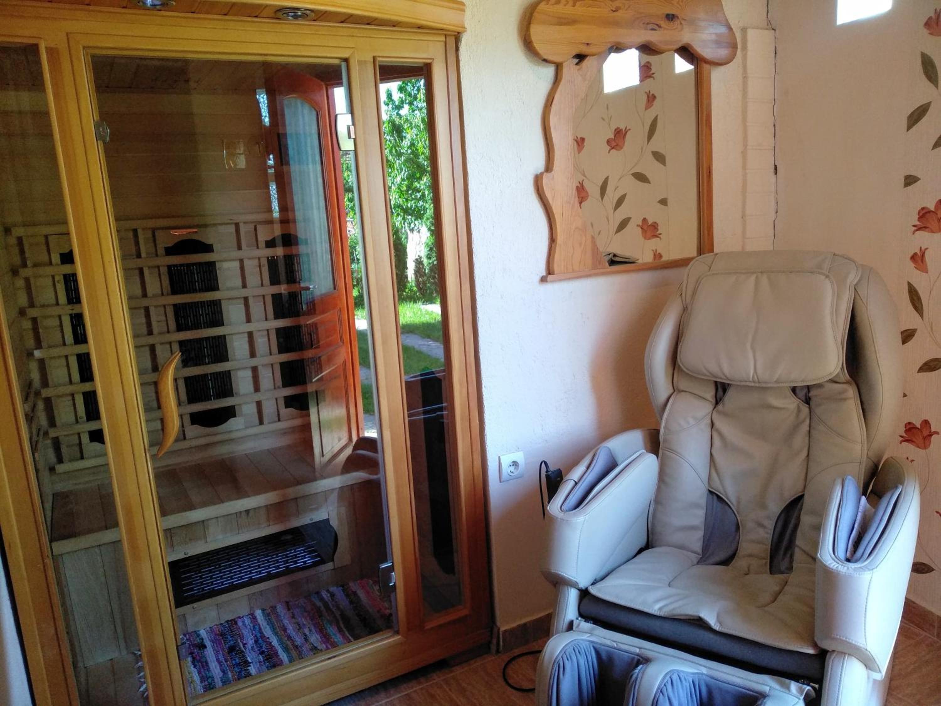 Two-Bedroom Apartment with Garden View photo 1