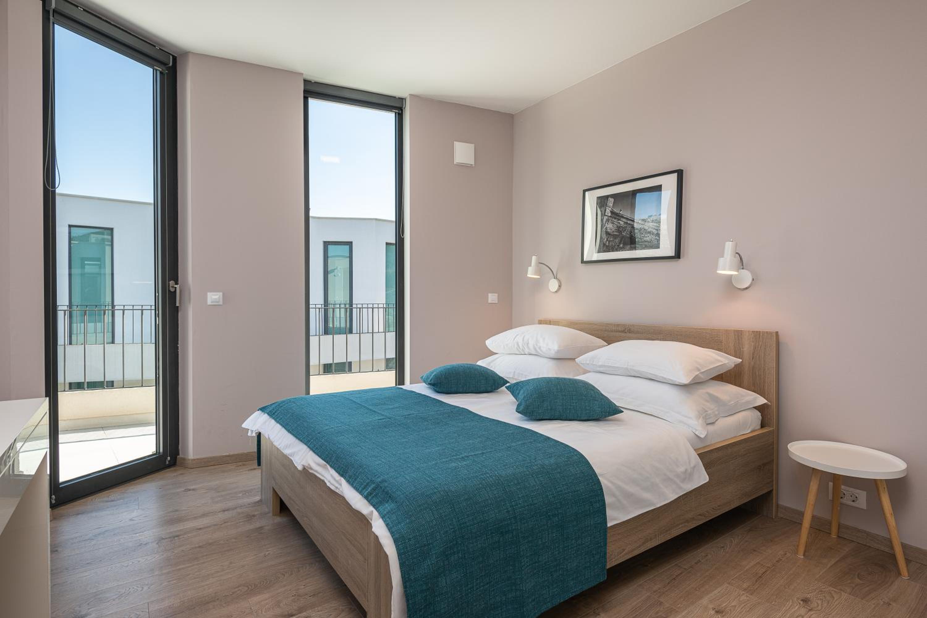 Apartment with Sea View