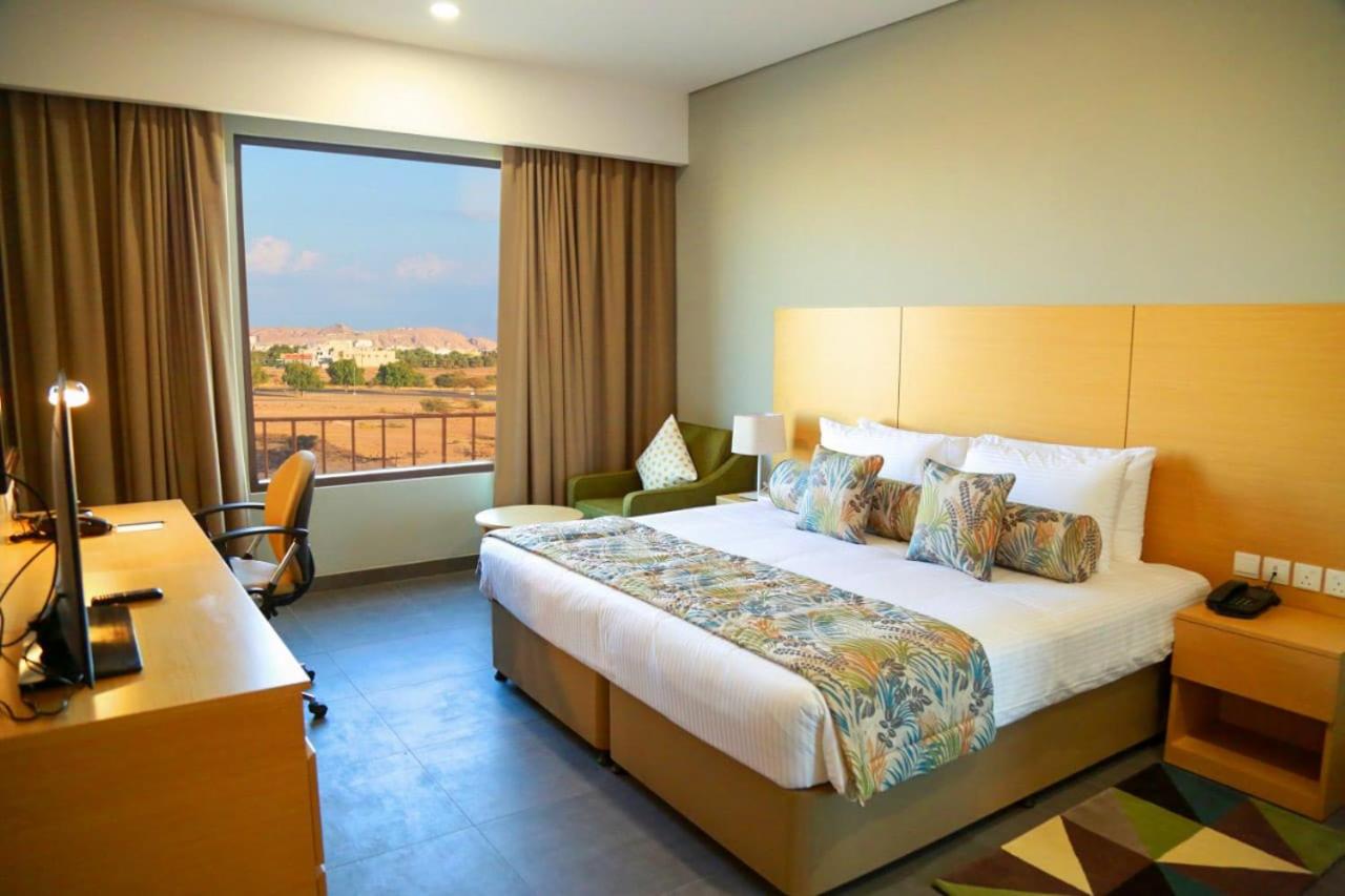 Deluxe King Room - Photo 1