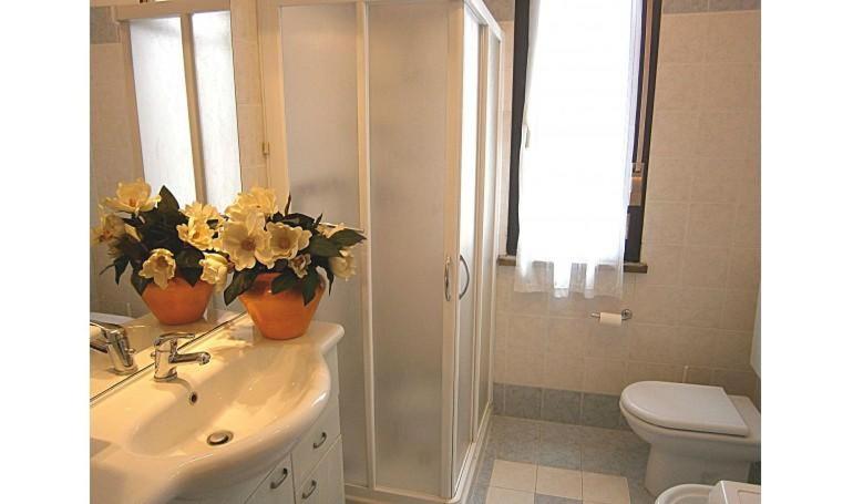 Apartment with Terrace photo 3