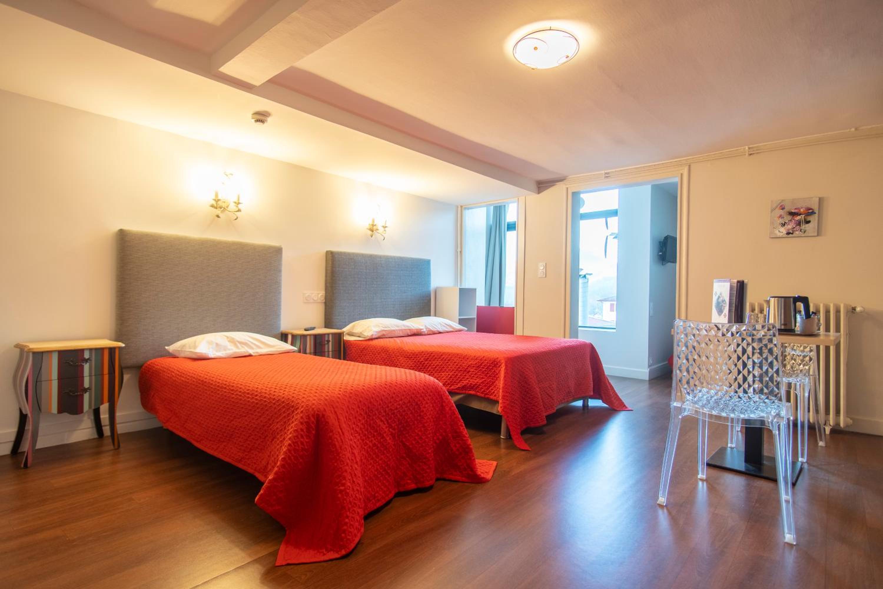 Triple Room with Bath
