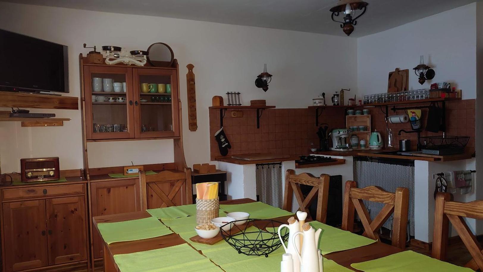 Three-Bedroom Chalet - Photo 4