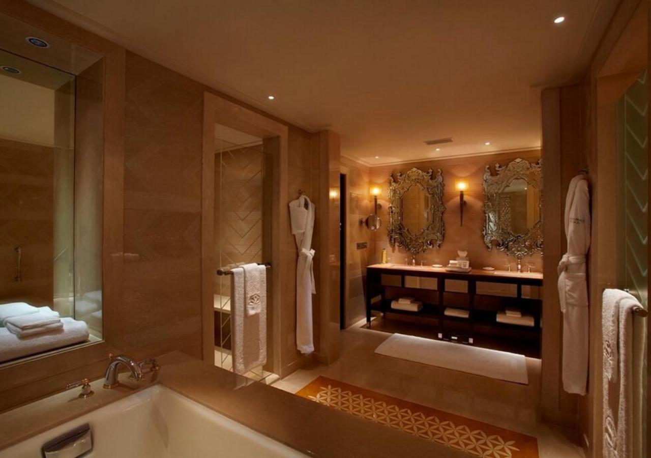 Royal Suite