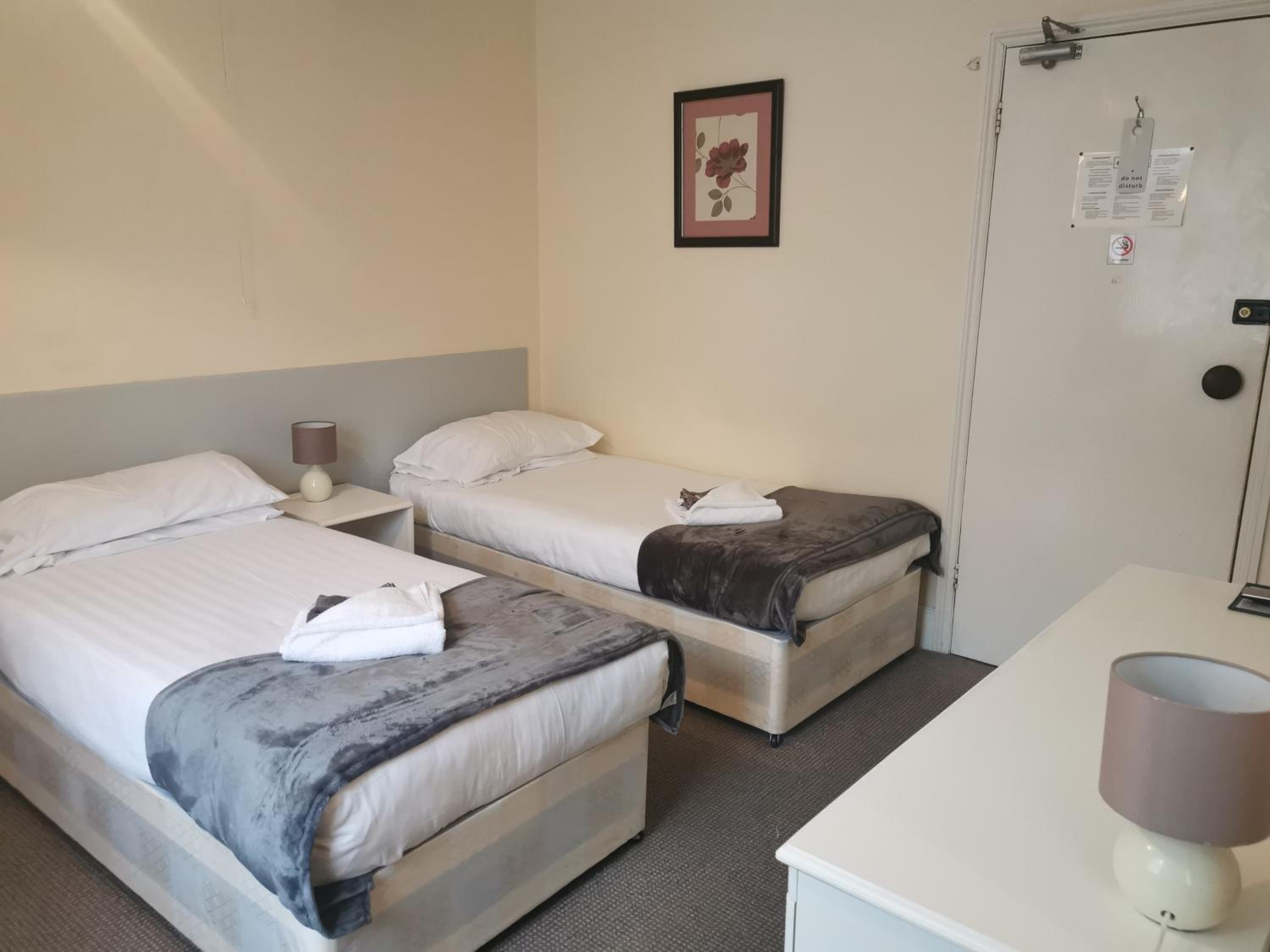 Twin Room photo 1