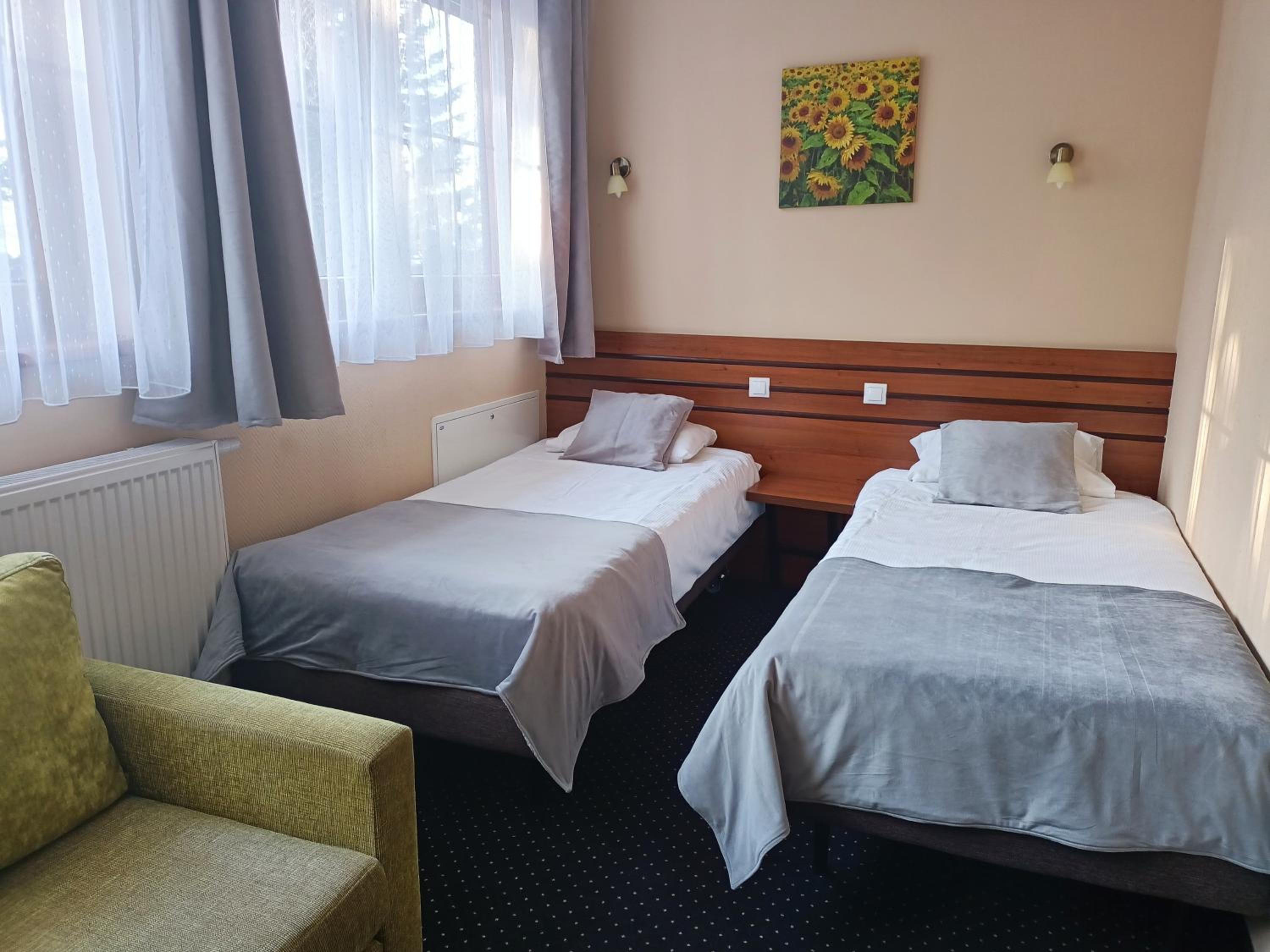 Standard Triple Room - separate building photo 2