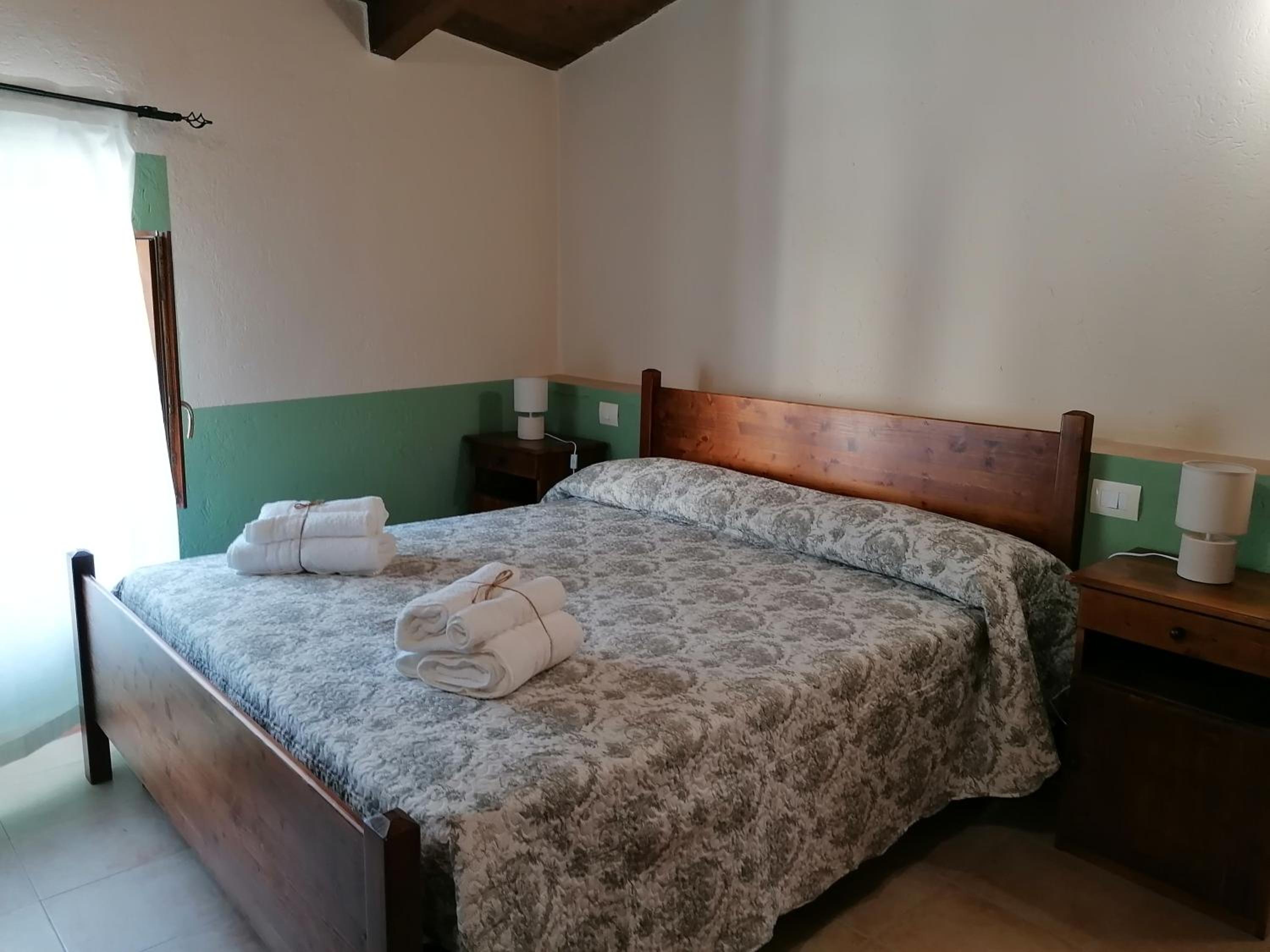 Double Room with Private Bathroom - Photo 4