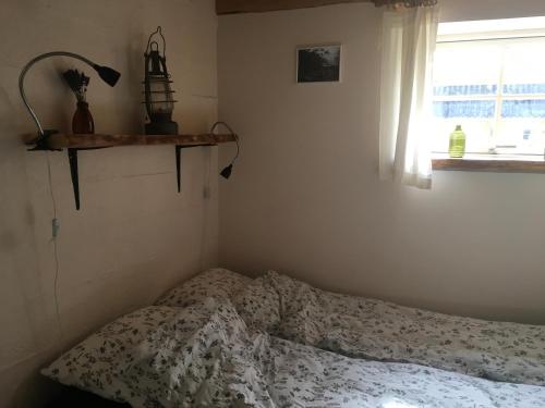 Queen Room photo 2
