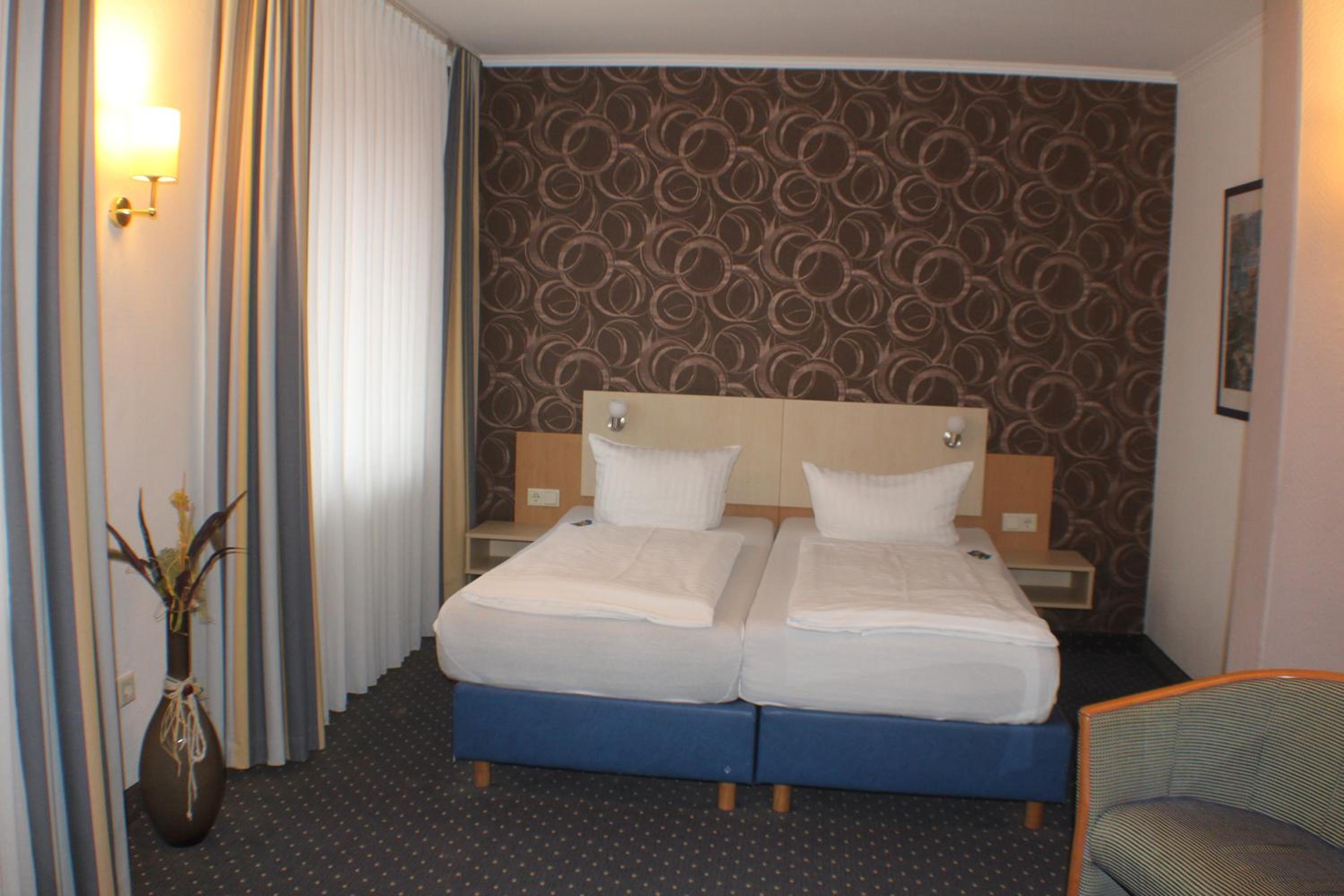 Superior Double Room - Photo 11