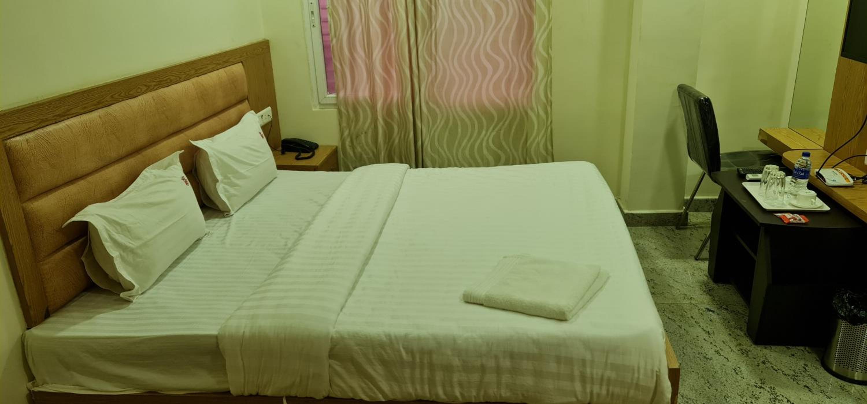 Deluxe Double Room - Photo 3