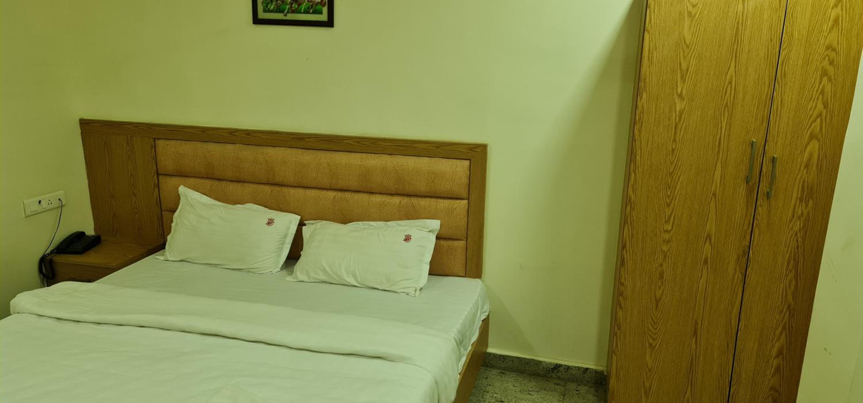 Deluxe Double Room - Photo 4