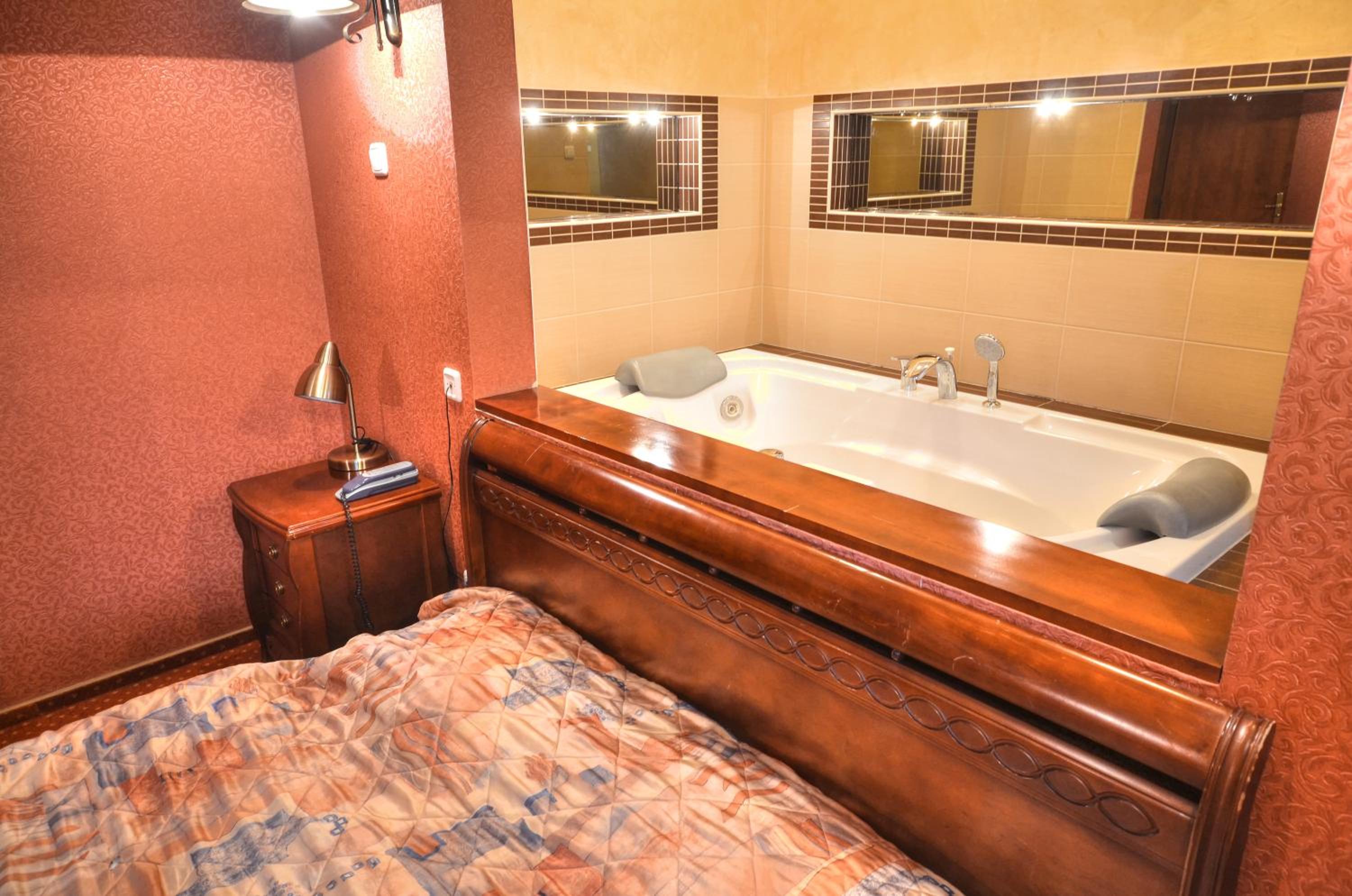 King Suite - Photo 4