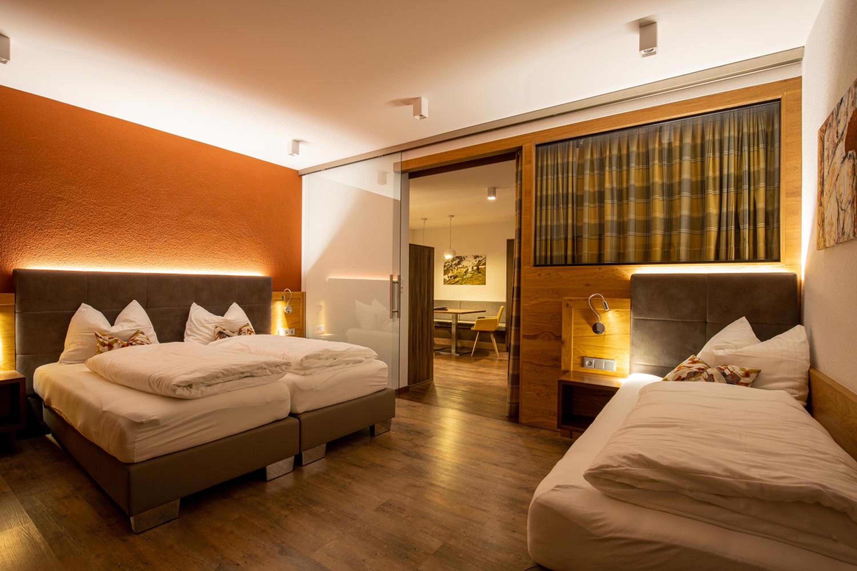 One-Bedroom Apartment with Balcony photo 1
