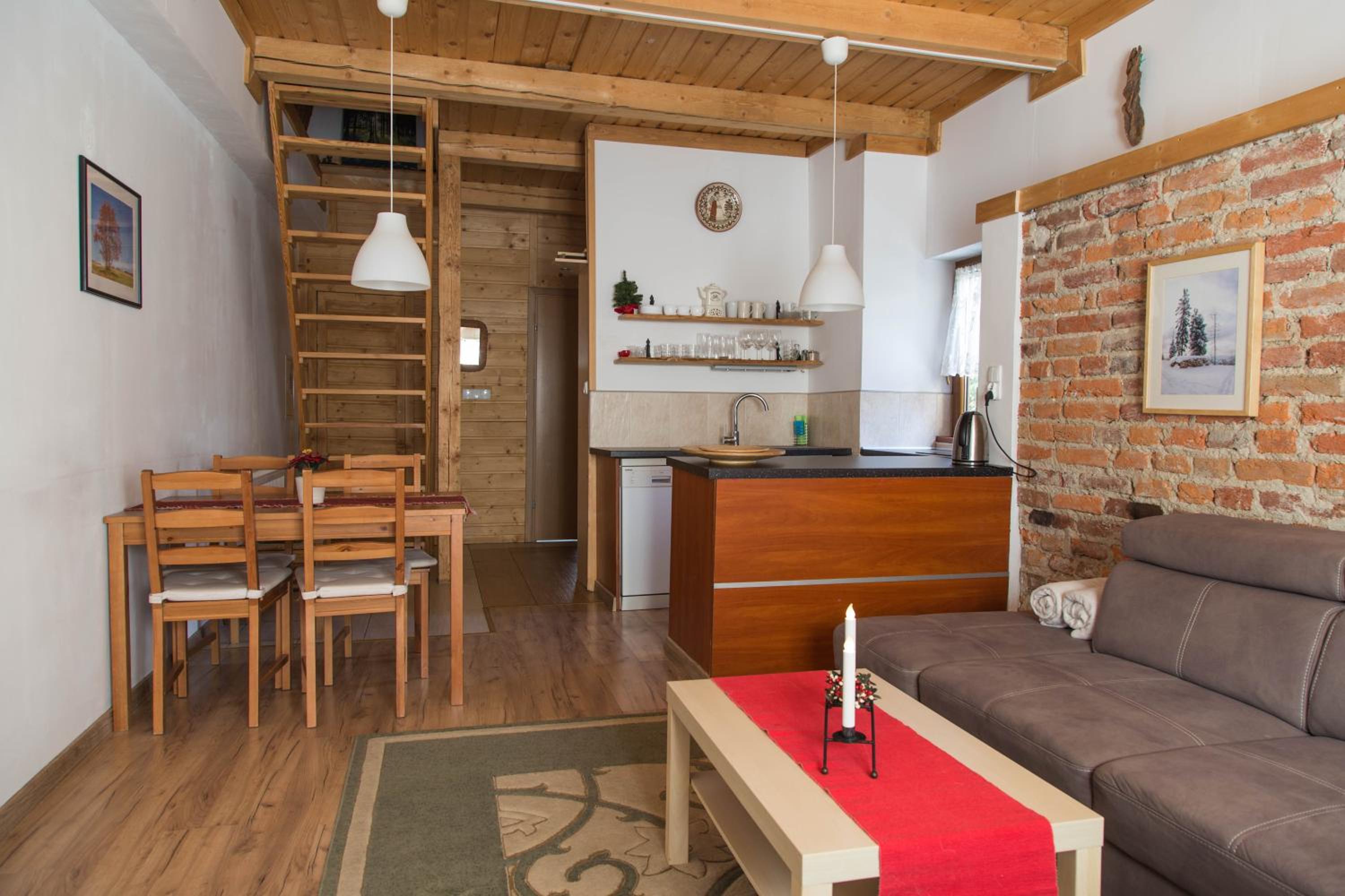 Maisonette photo 1
