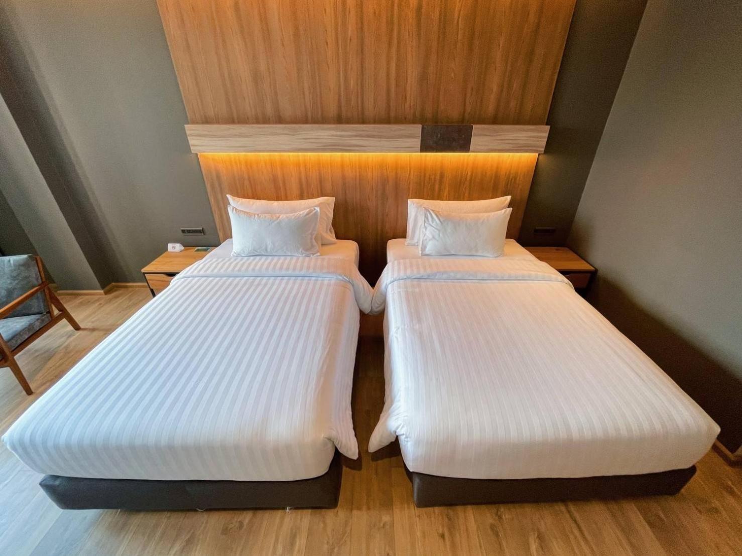 Superior Double or Twin Room - Photo 11