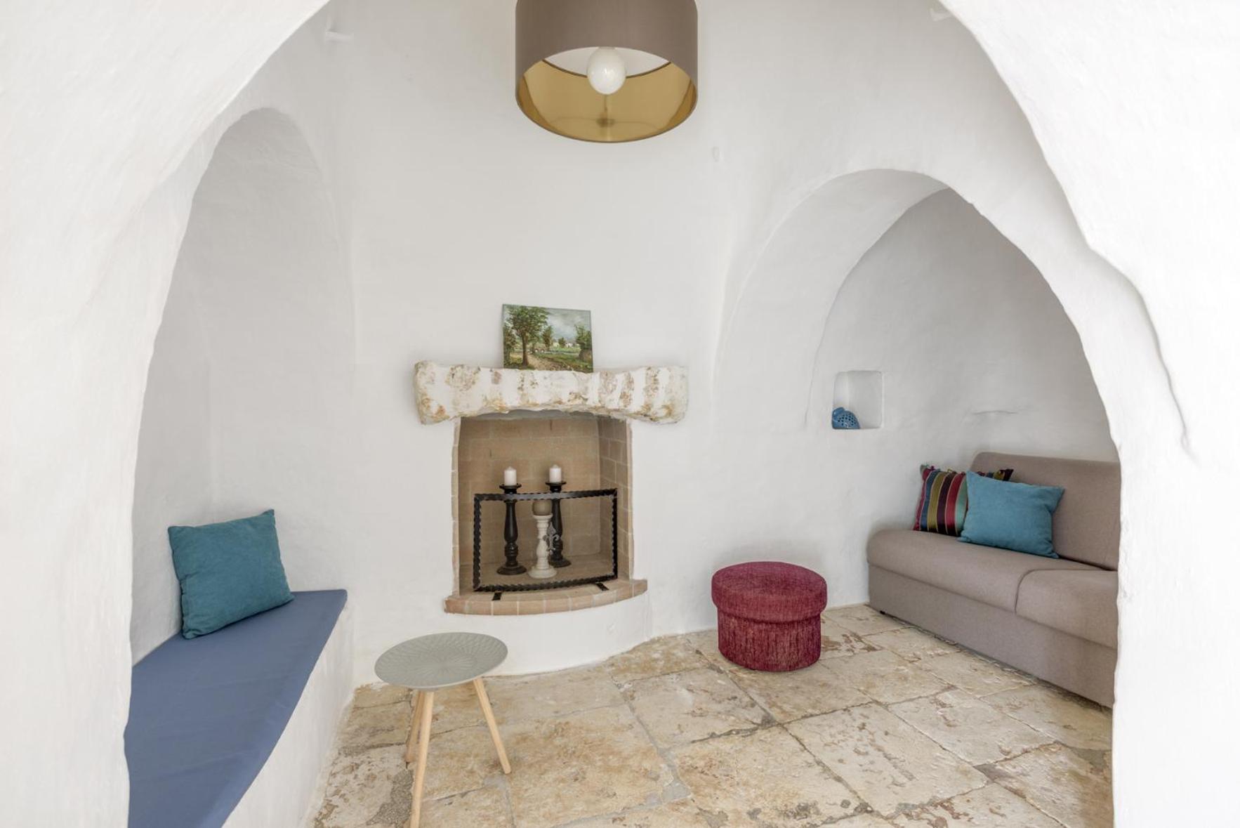 One-Bedroom House photo 1