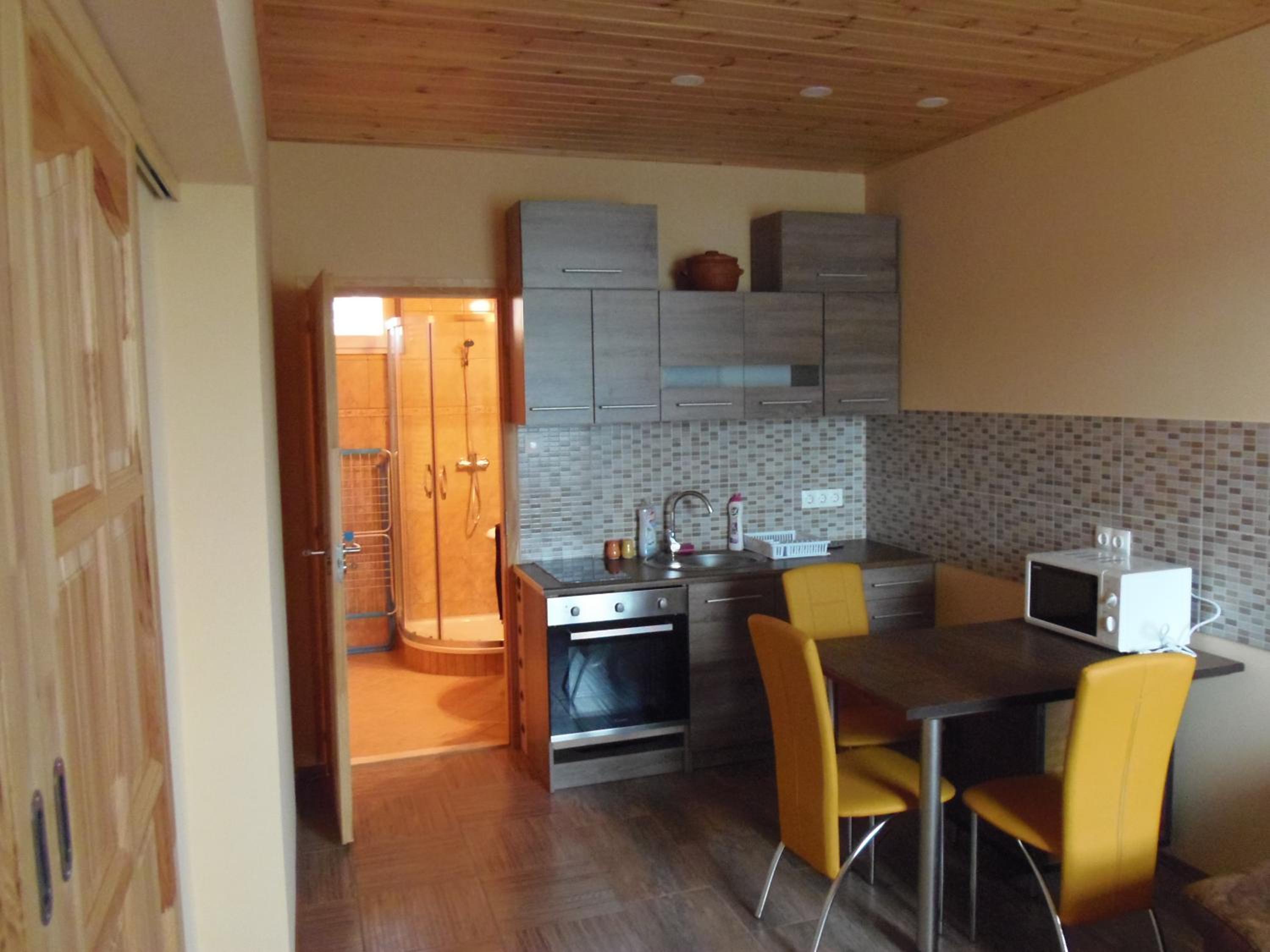Standard Apartment - Photo 5