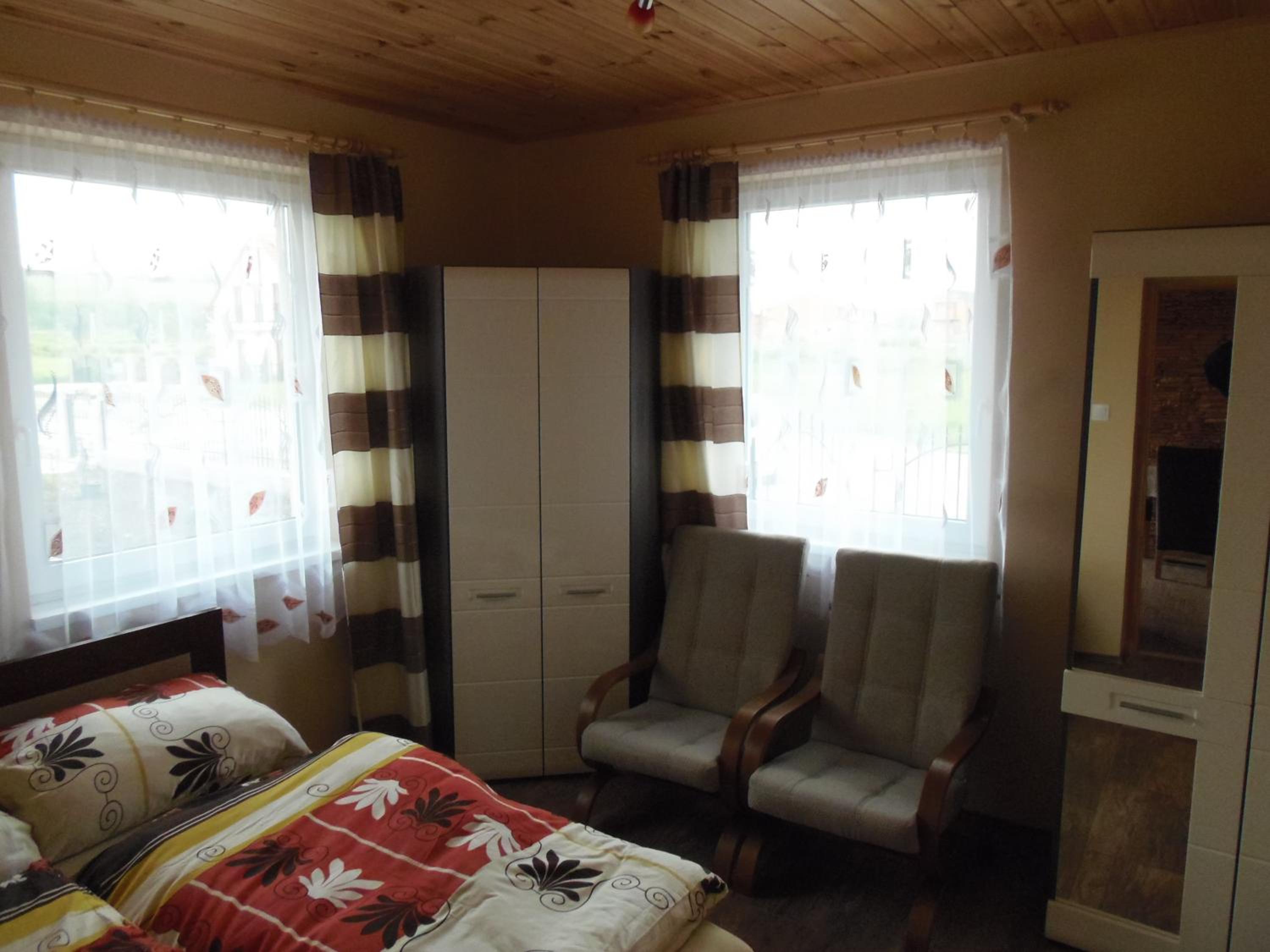 Two-Bedroom Apartment - Photo 12