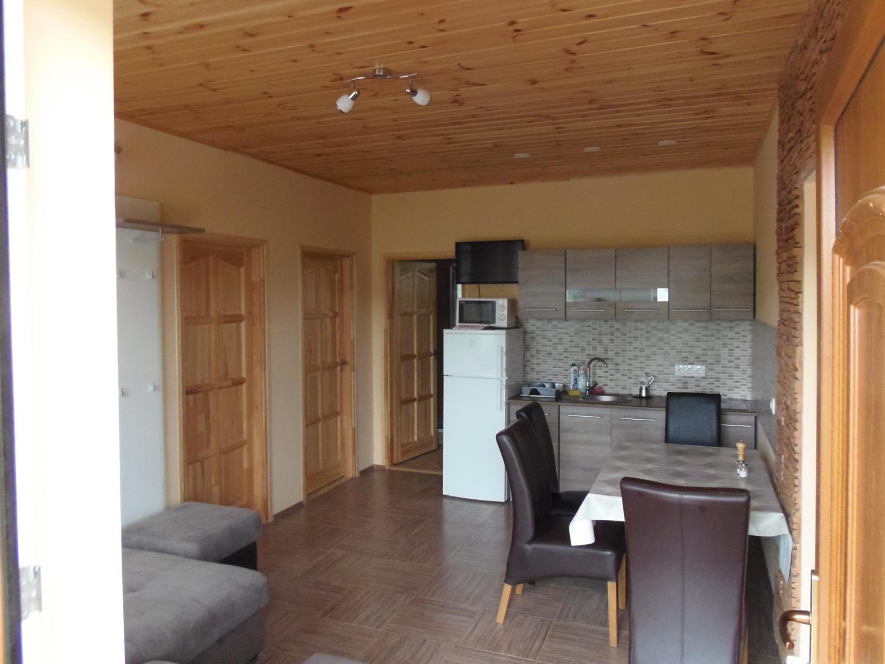 Two-Bedroom Apartment - Photo 7