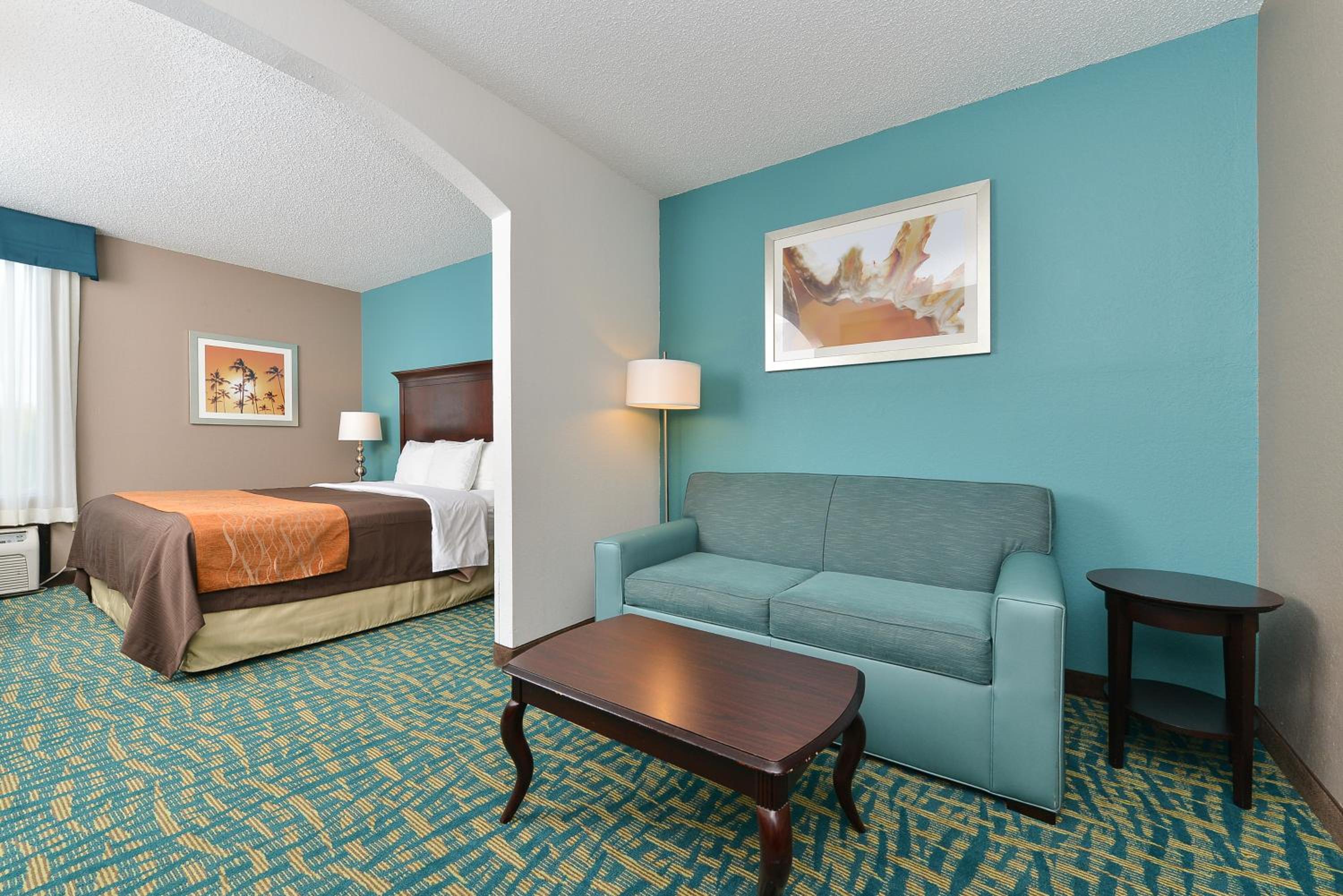 King Suite - Photo 11
