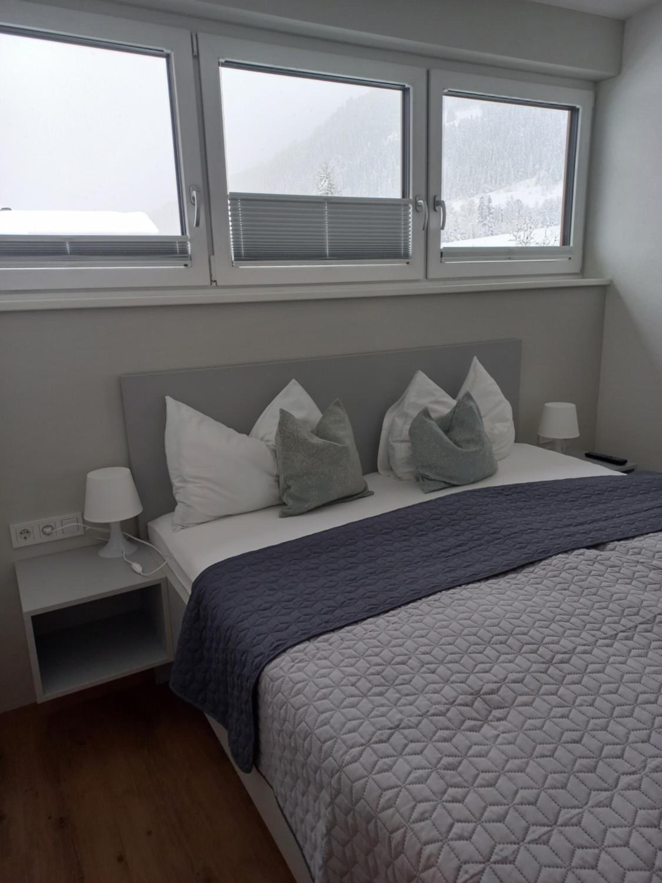 Apartment with Balcony "Jungfrau" 
