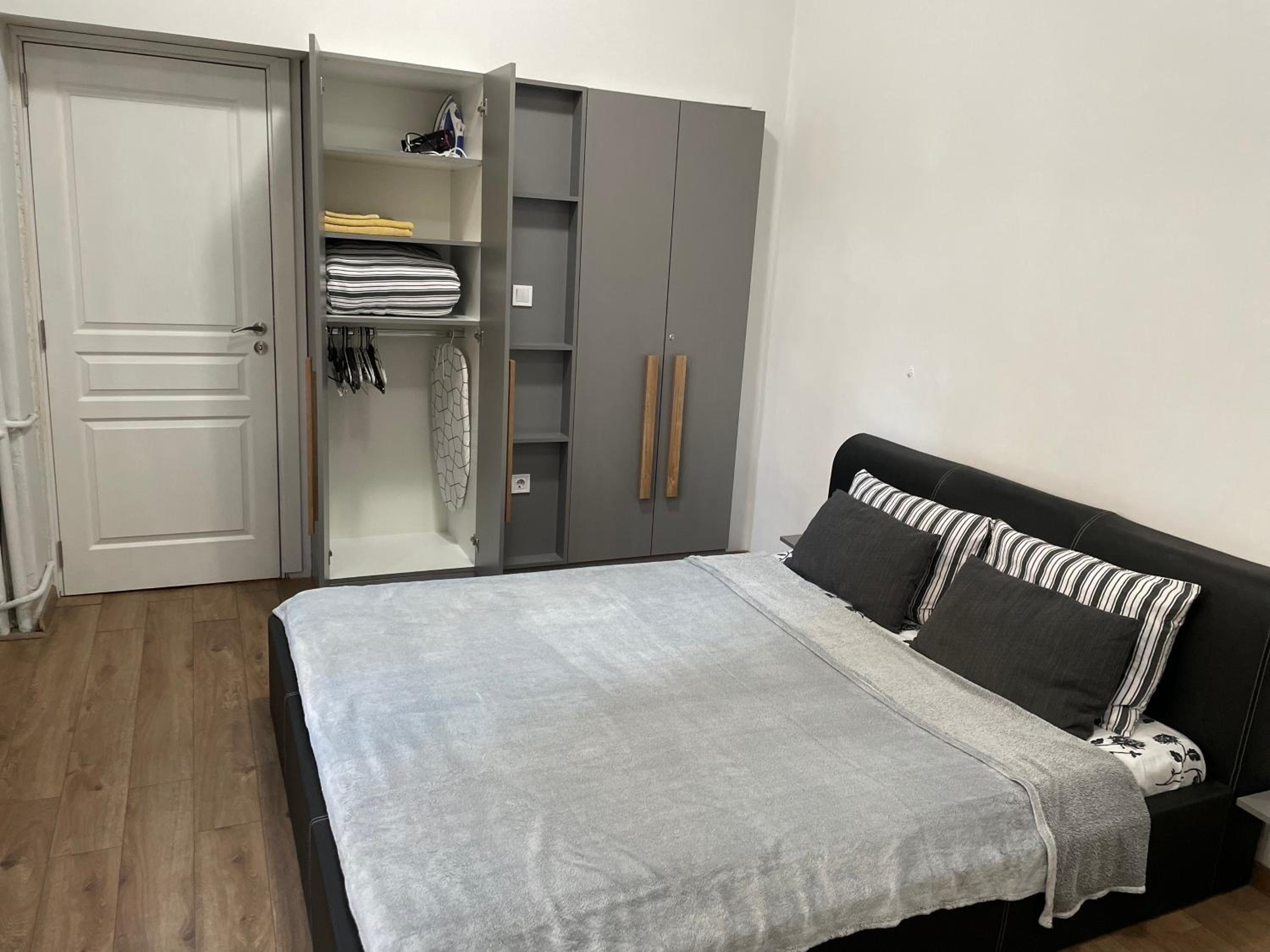Apartment - Photo 10