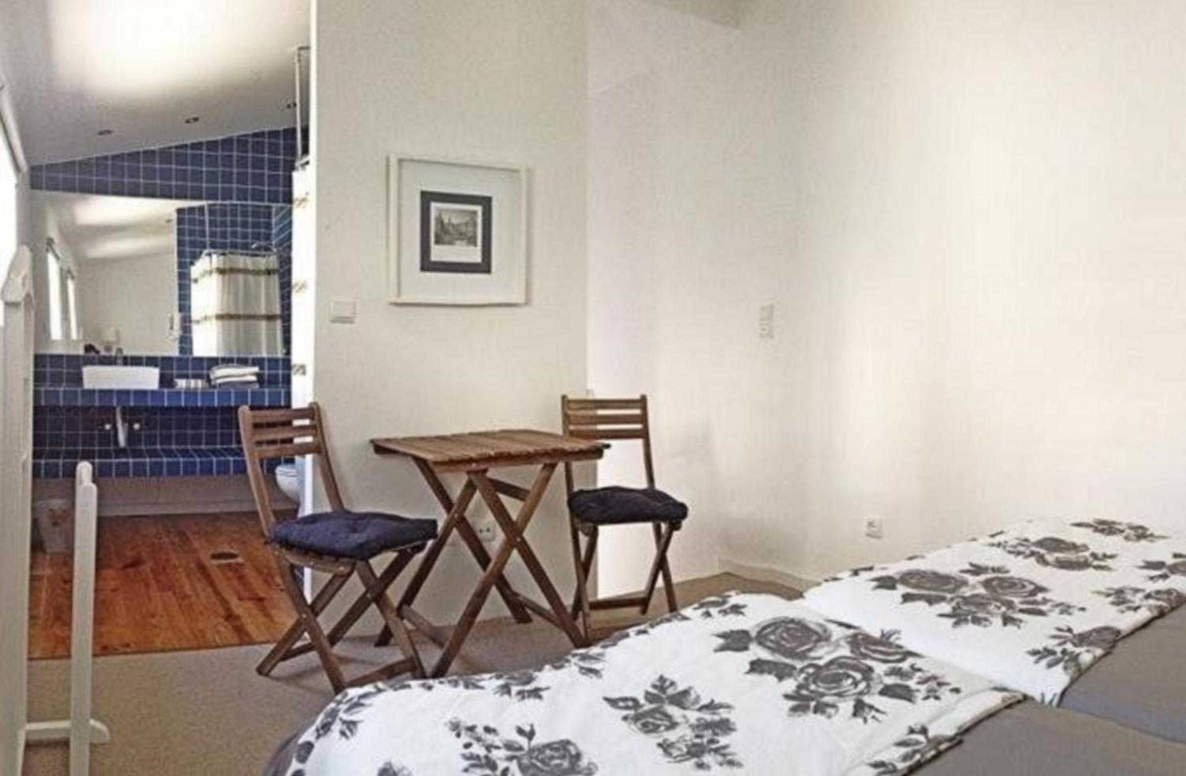 Double Room - Photo 2