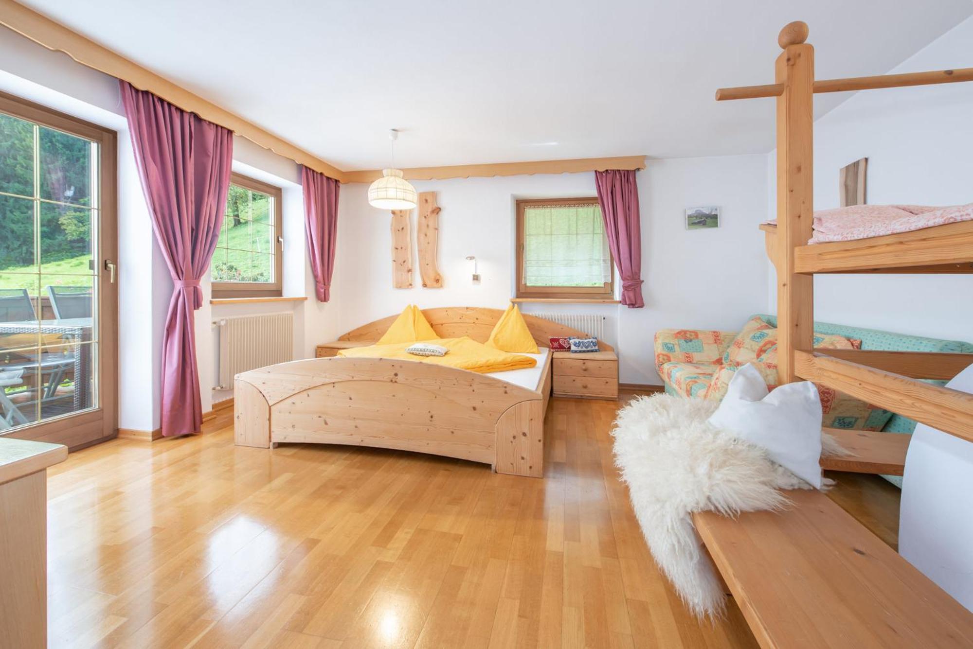 Two-Bedroom Deluxe Apartment with Garden View