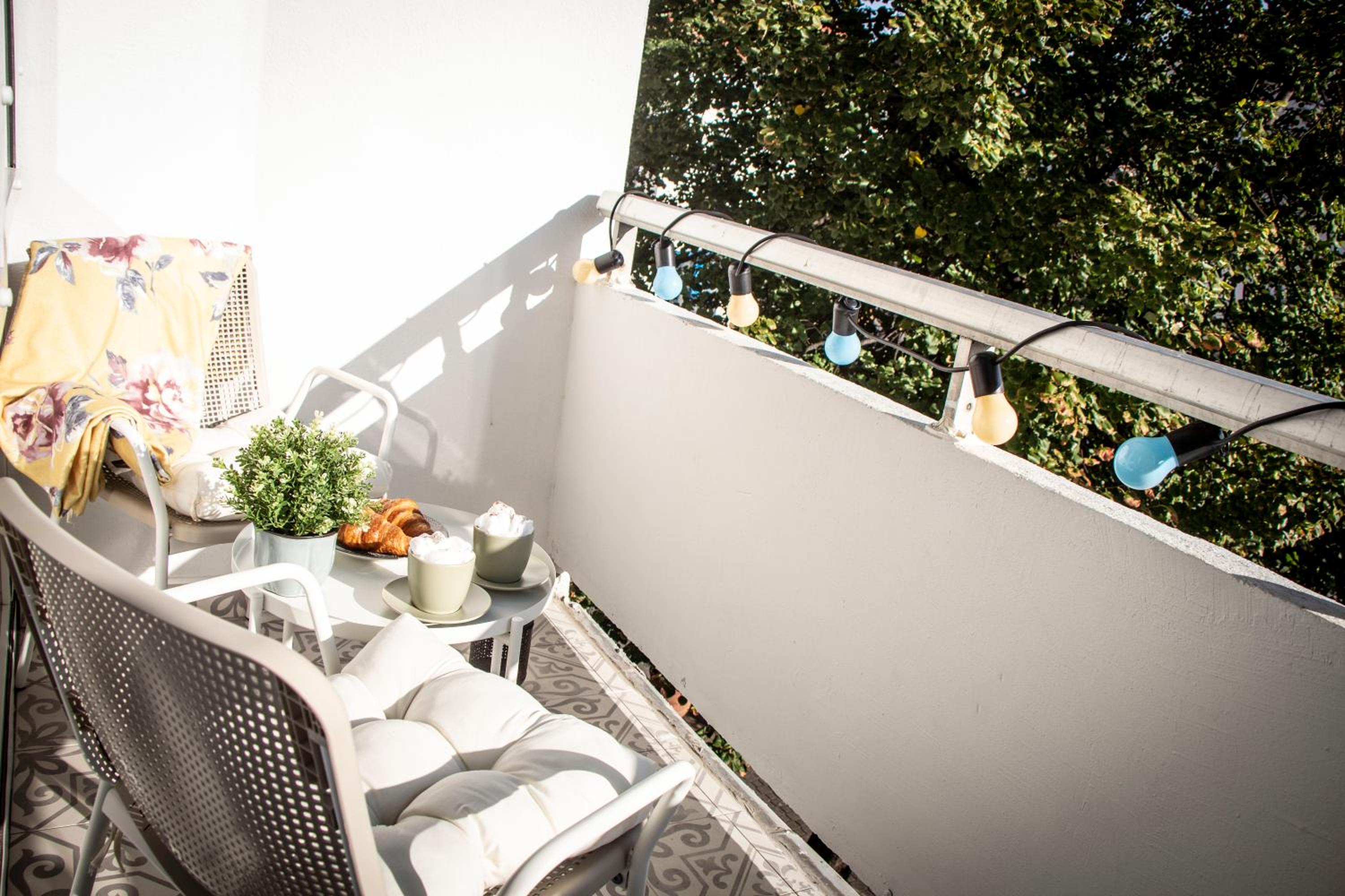 One-Bedroom Apartment - Photo 37
