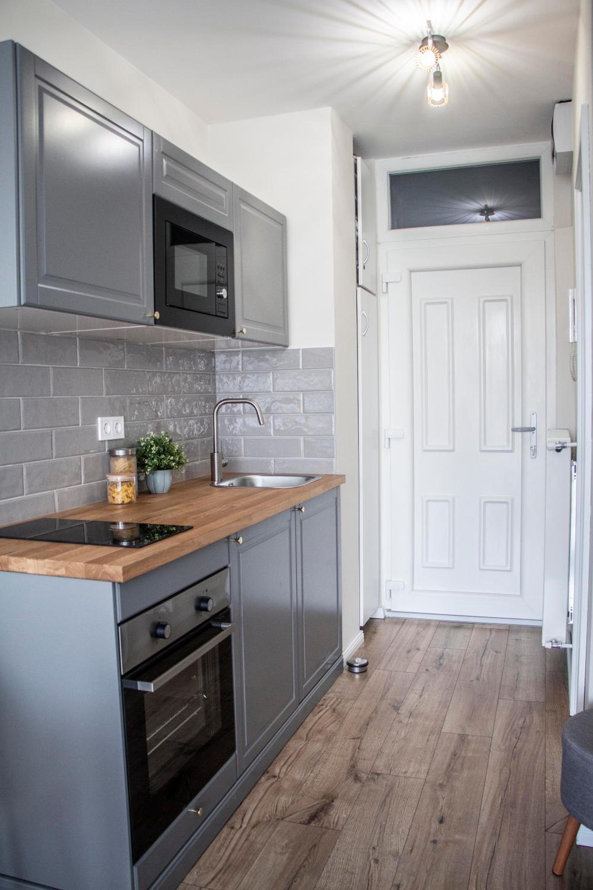 One-Bedroom Apartment - Photo 38