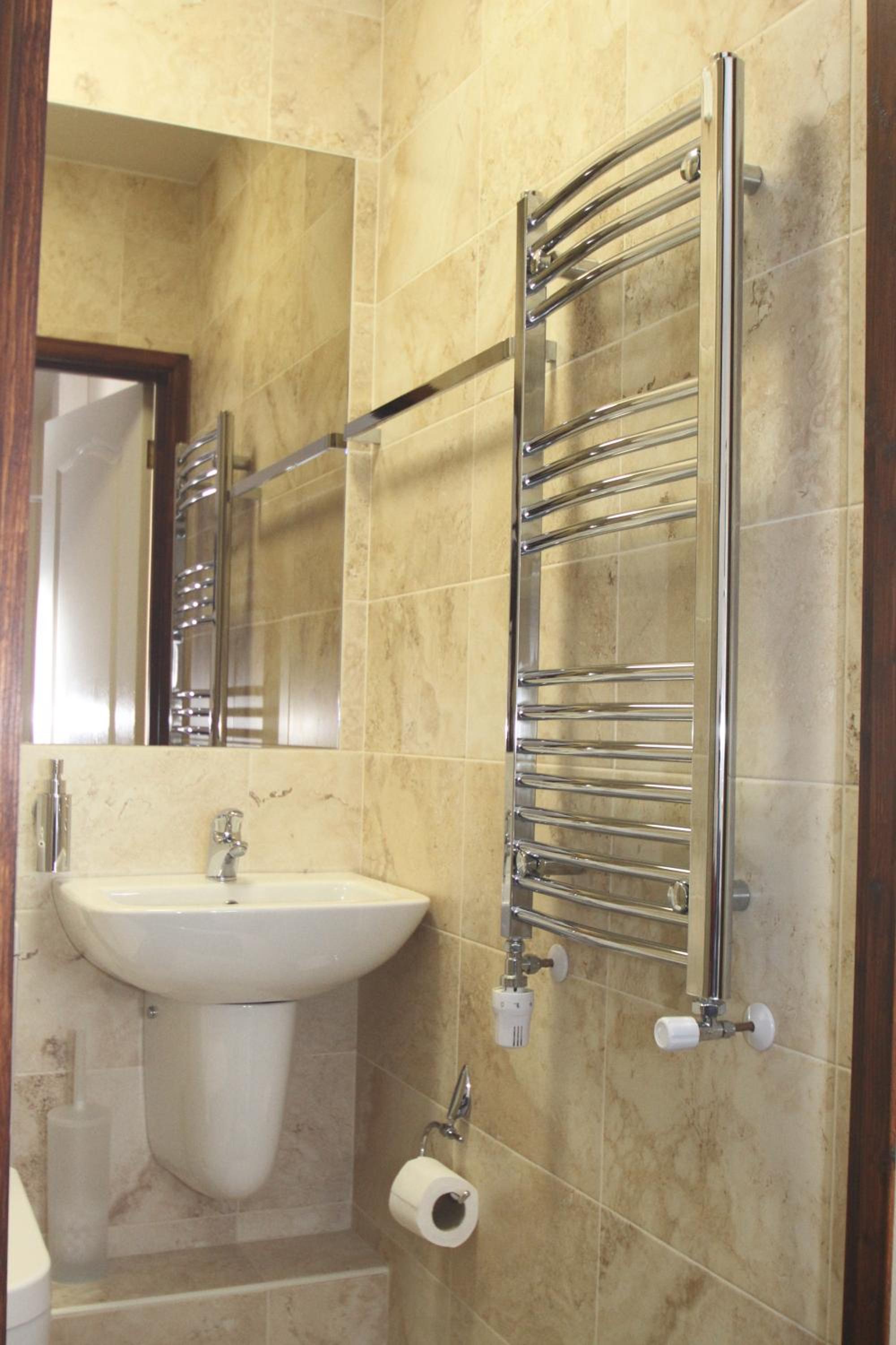 Small Double Room (1 Person Occupancy) photo 2