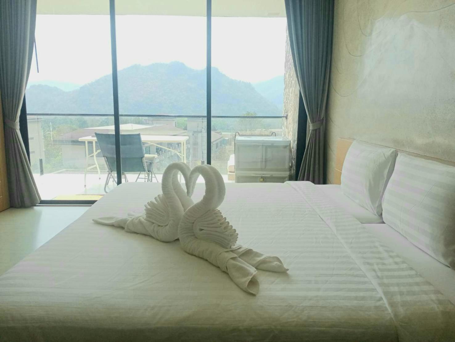 Studio With Mountain View