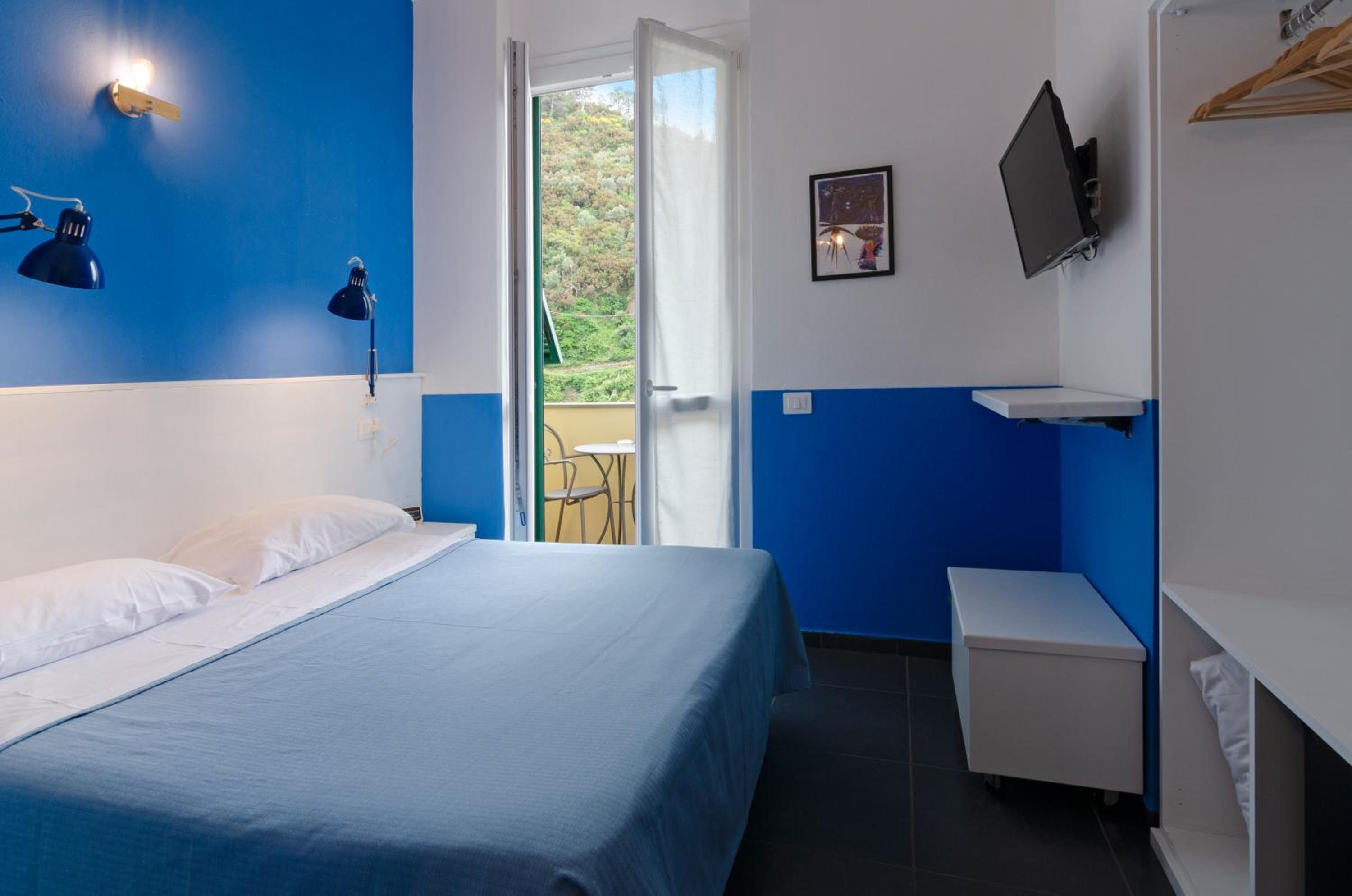 Double Room with Sea View photo 2
