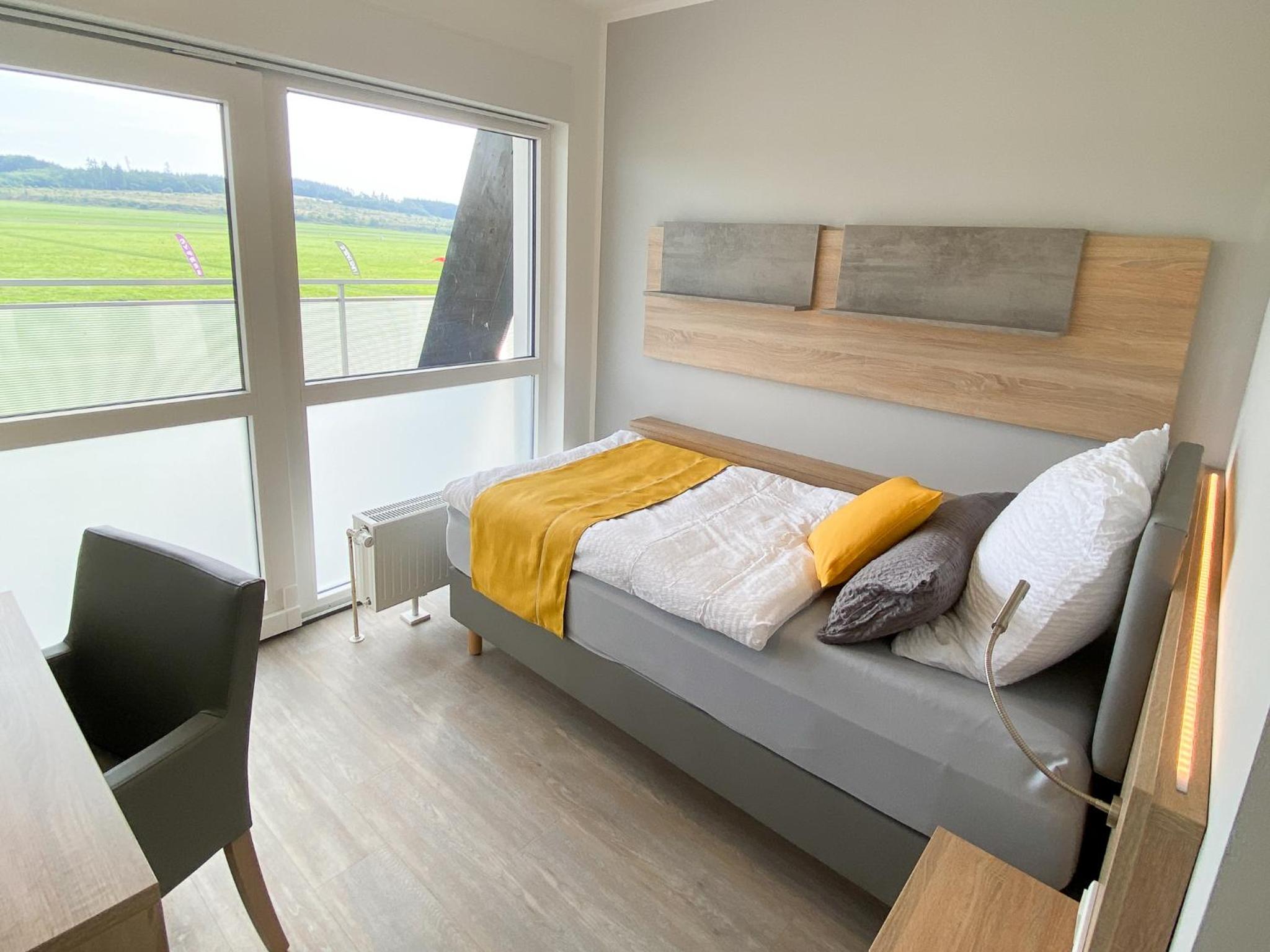 Single Room photo 3