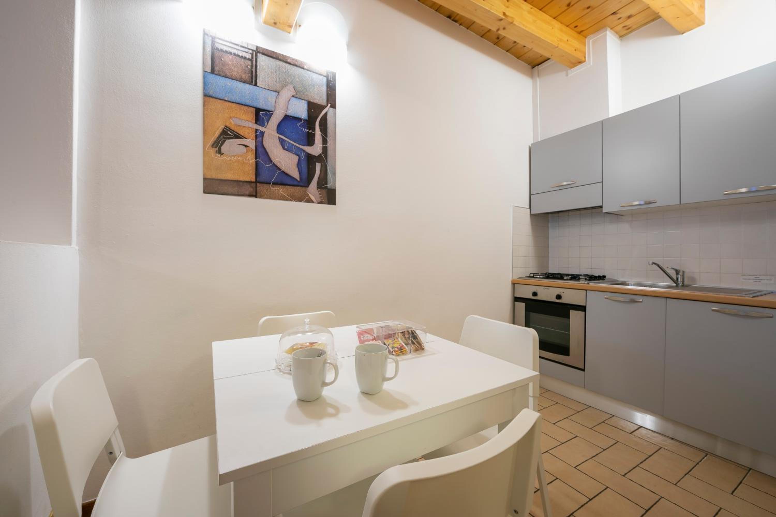 One-Bedroom Apartment - Photo 20