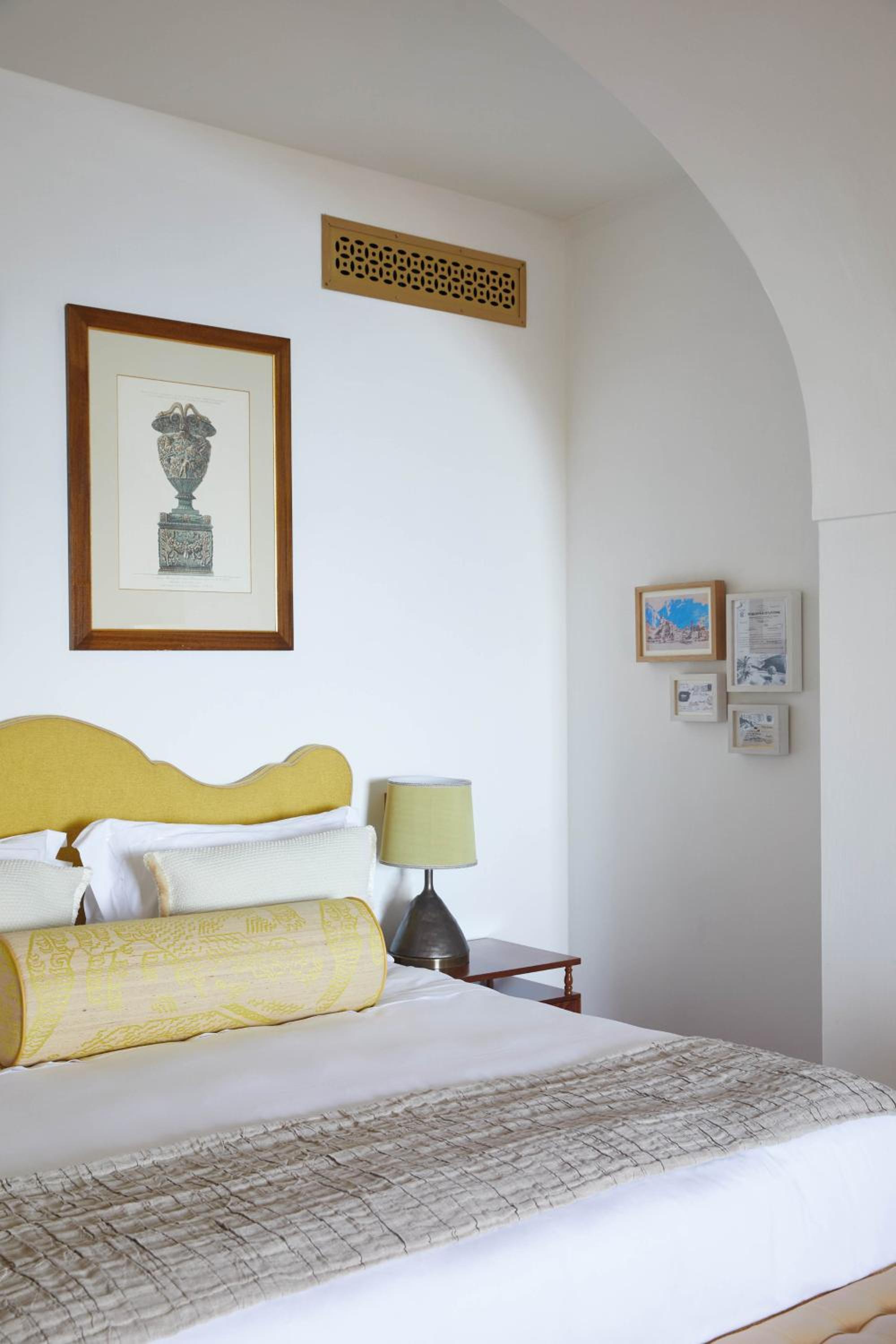 Deluxe Double Room with Balcony and Sea View