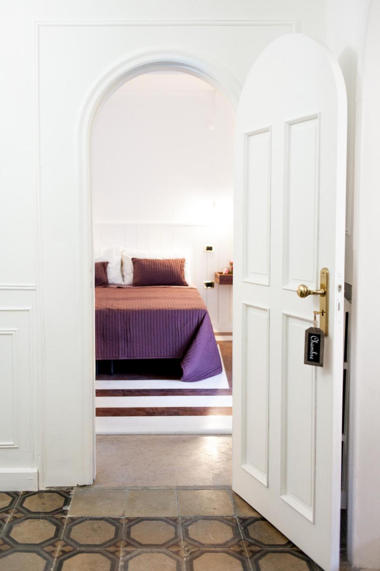 Large Double Room photo 1