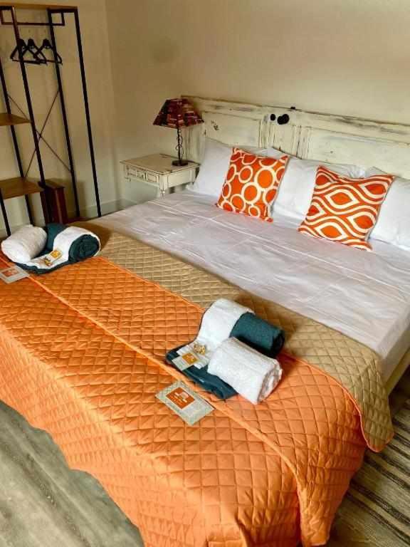 Deluxe Double or Twin Room - Photo 7