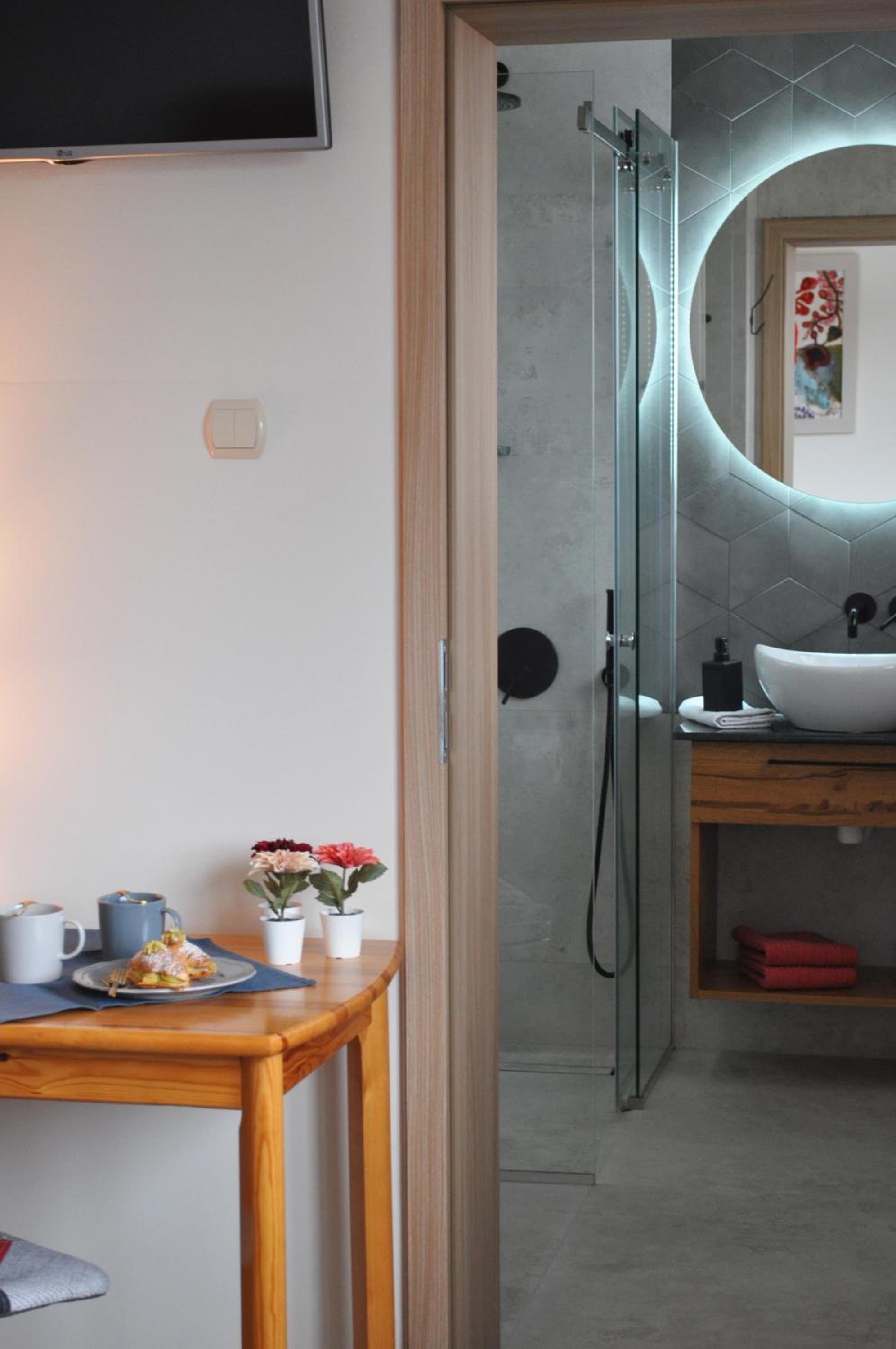 Standard Triple Room photo 3