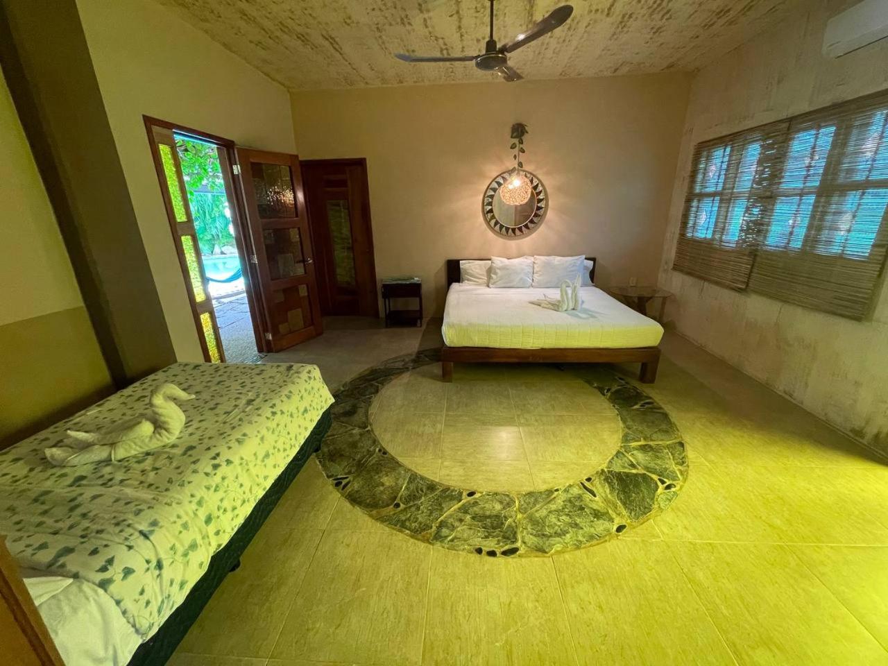 One-Bedroom Suite photo 2